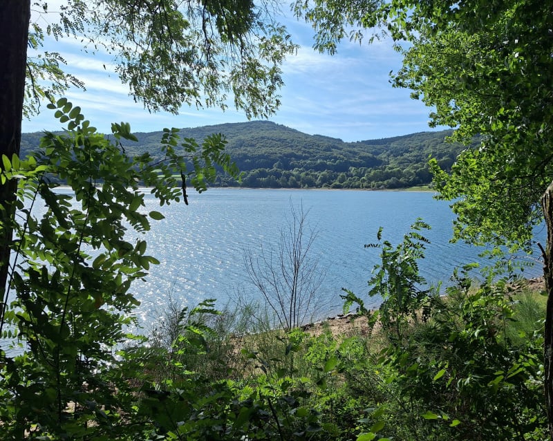Lac du Laouzas et Villelongue - Nages