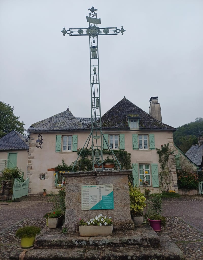 Parcours marche à Monceaux-sur-Dordogne et Puy du Tour - Monceaux-sur-Dordogne