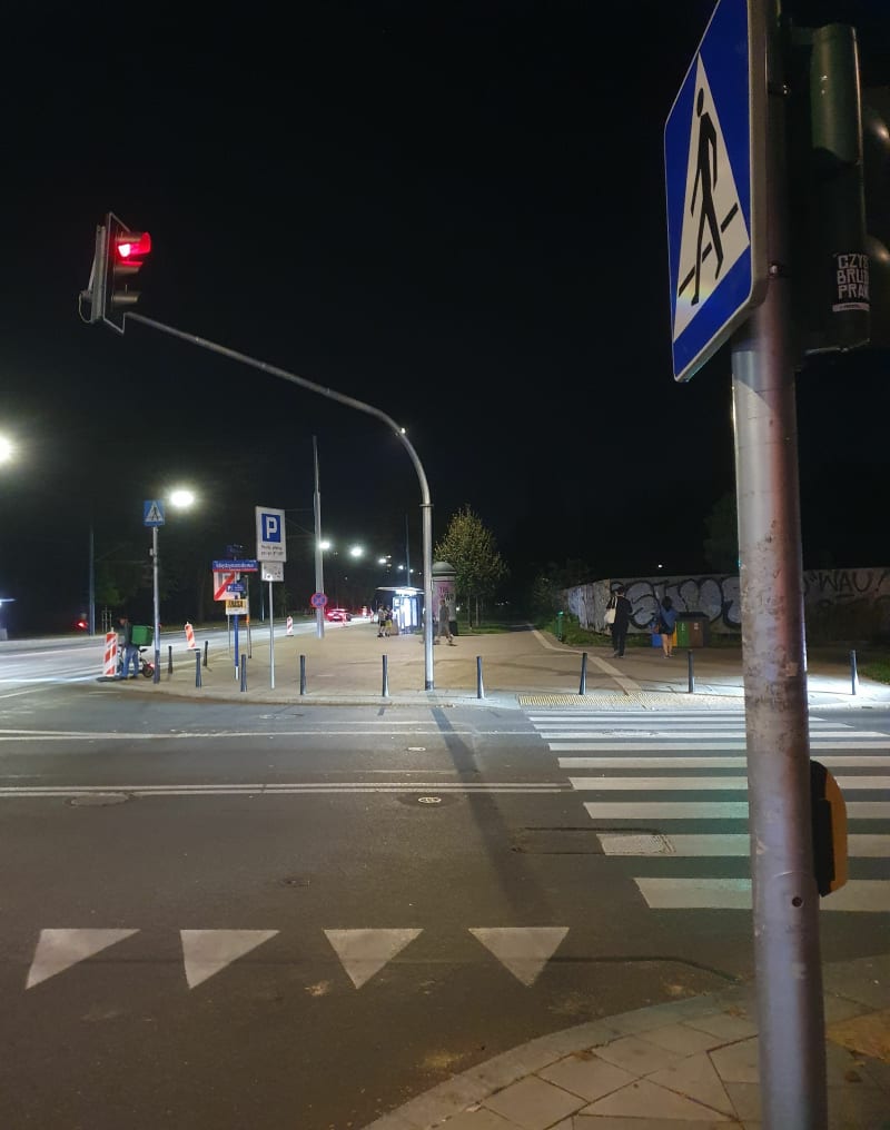 Wieczorny spacer po dzielni. - Warszawa