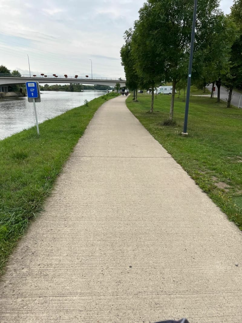 Op weg naar het werk - Genk