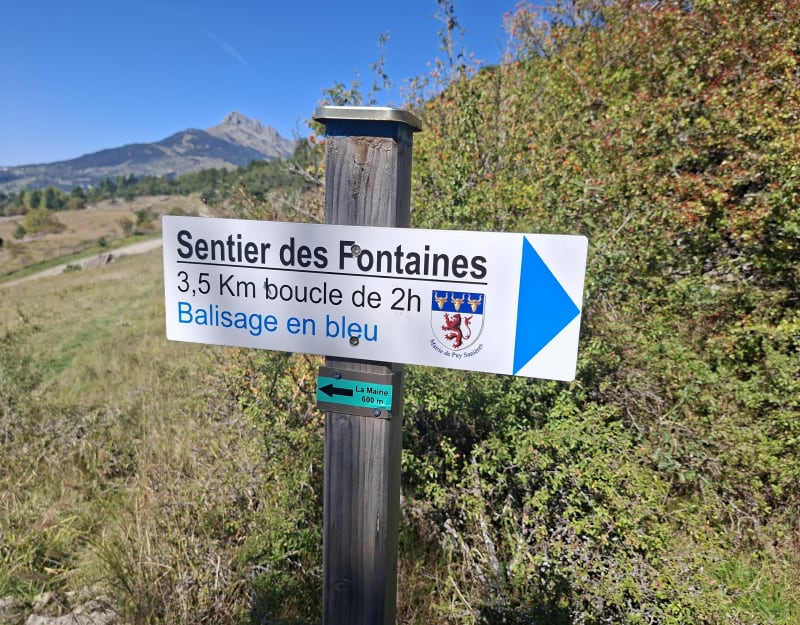 Sentier des Pontaines depuis Puy-Sanières - Puy-Sanières