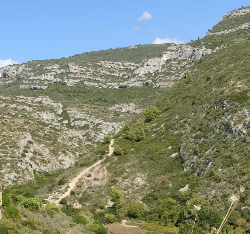 Allauch, chemin des ballons, bastide neuve - Allauch