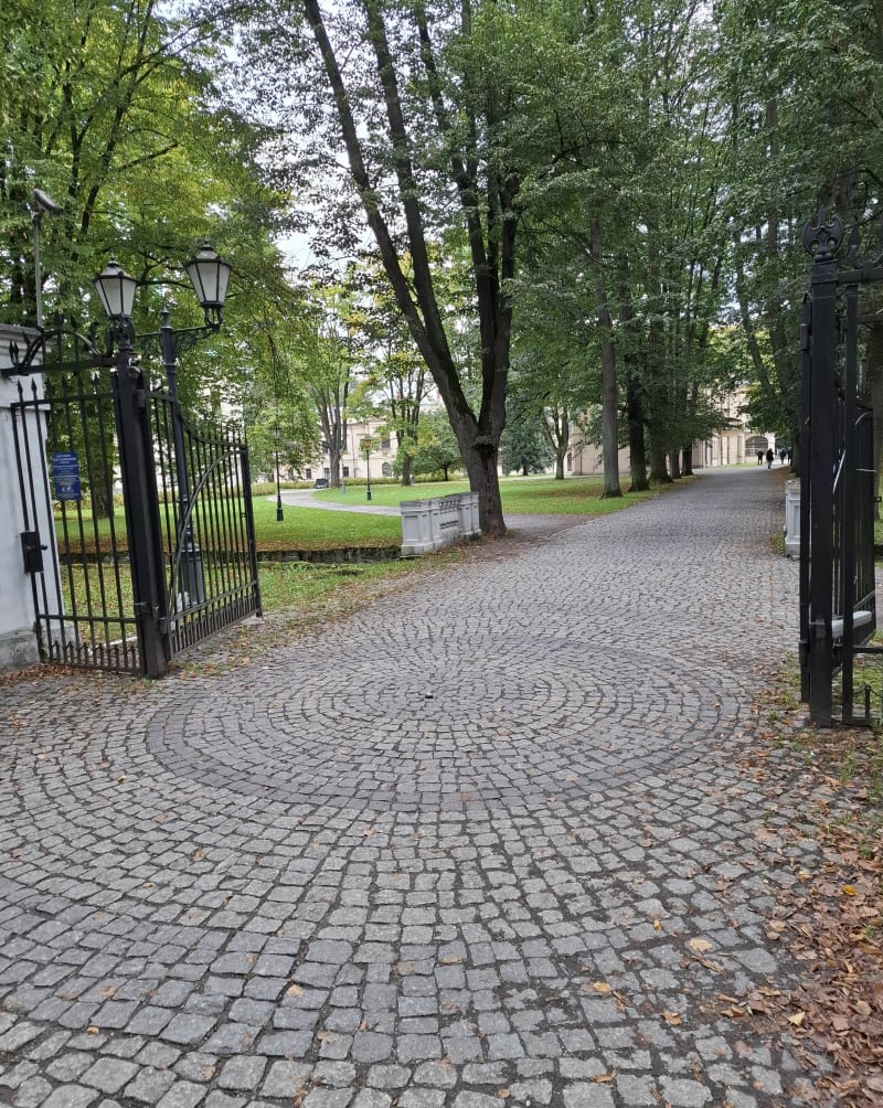 Park Habsburgów - dworzec Kolejowy PKP - Żywiec