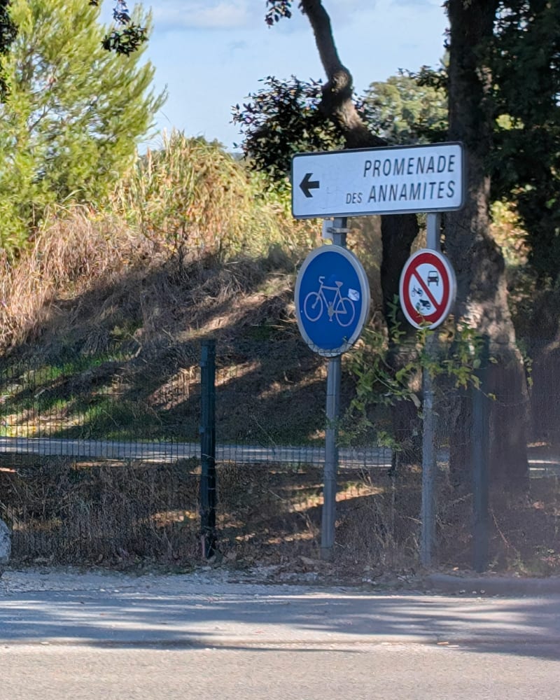 Chemin des annamites à La Londe-les-Maures - La Londe-les-Maures