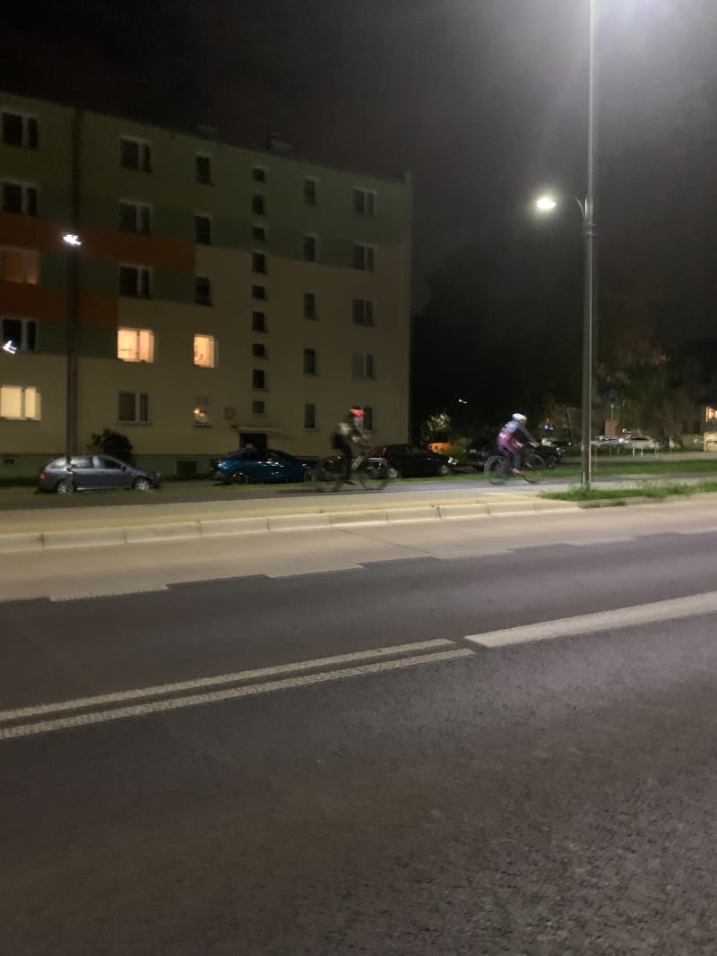 Nocny przejazd szosowy dla zaawansowanych - Gdynia