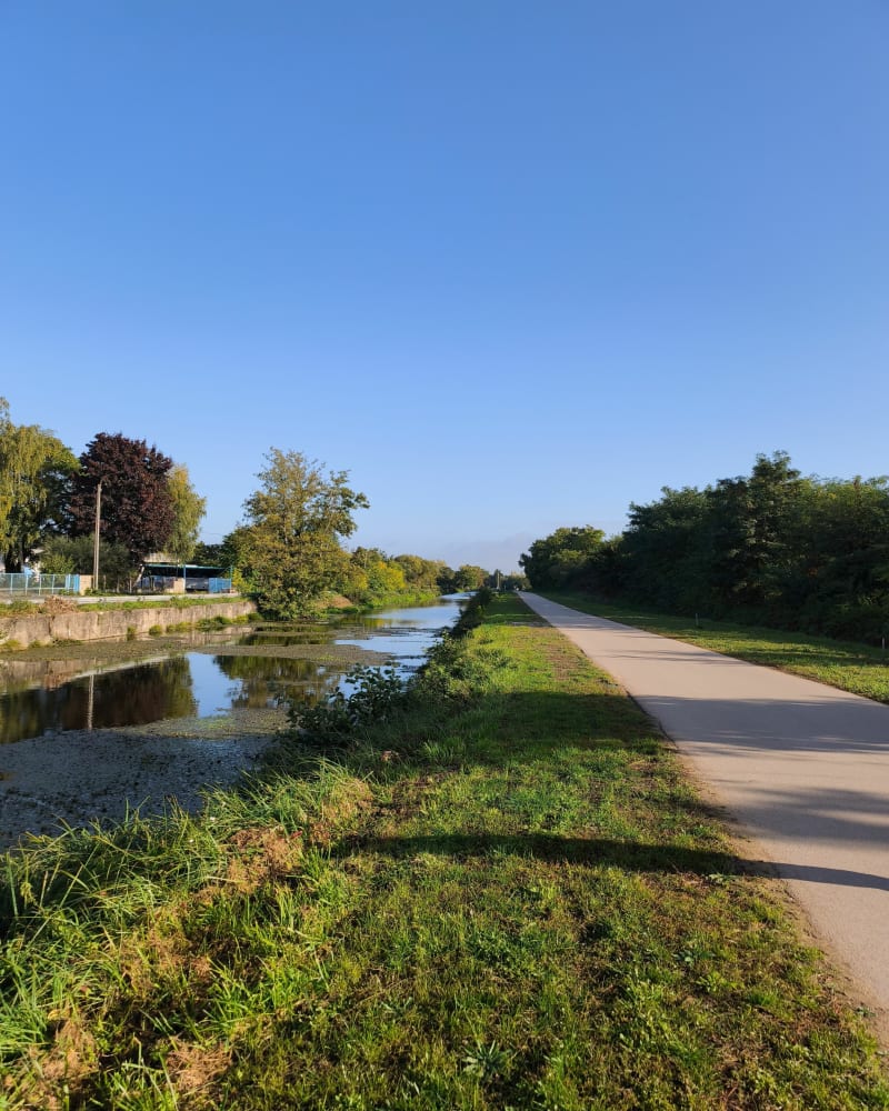 Le long du canal du Berry, de la Loue à Saint Victor - Montluçon