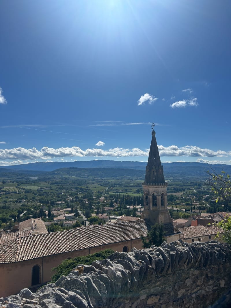 Saint-Saturnin-lès-Apt et le Château - Saint-Saturnin-lès-Apt