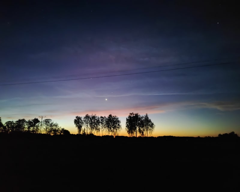 Spacer obok stawów - Podole