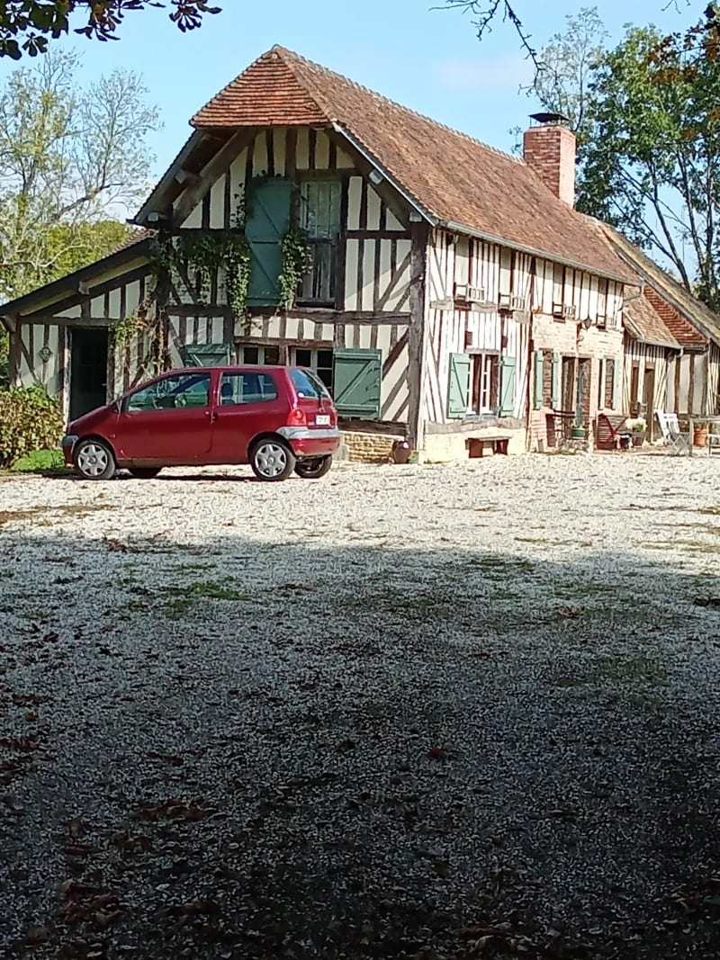 Belle promenade dans les chemins à st Joins Normandie - Saint-Jouin