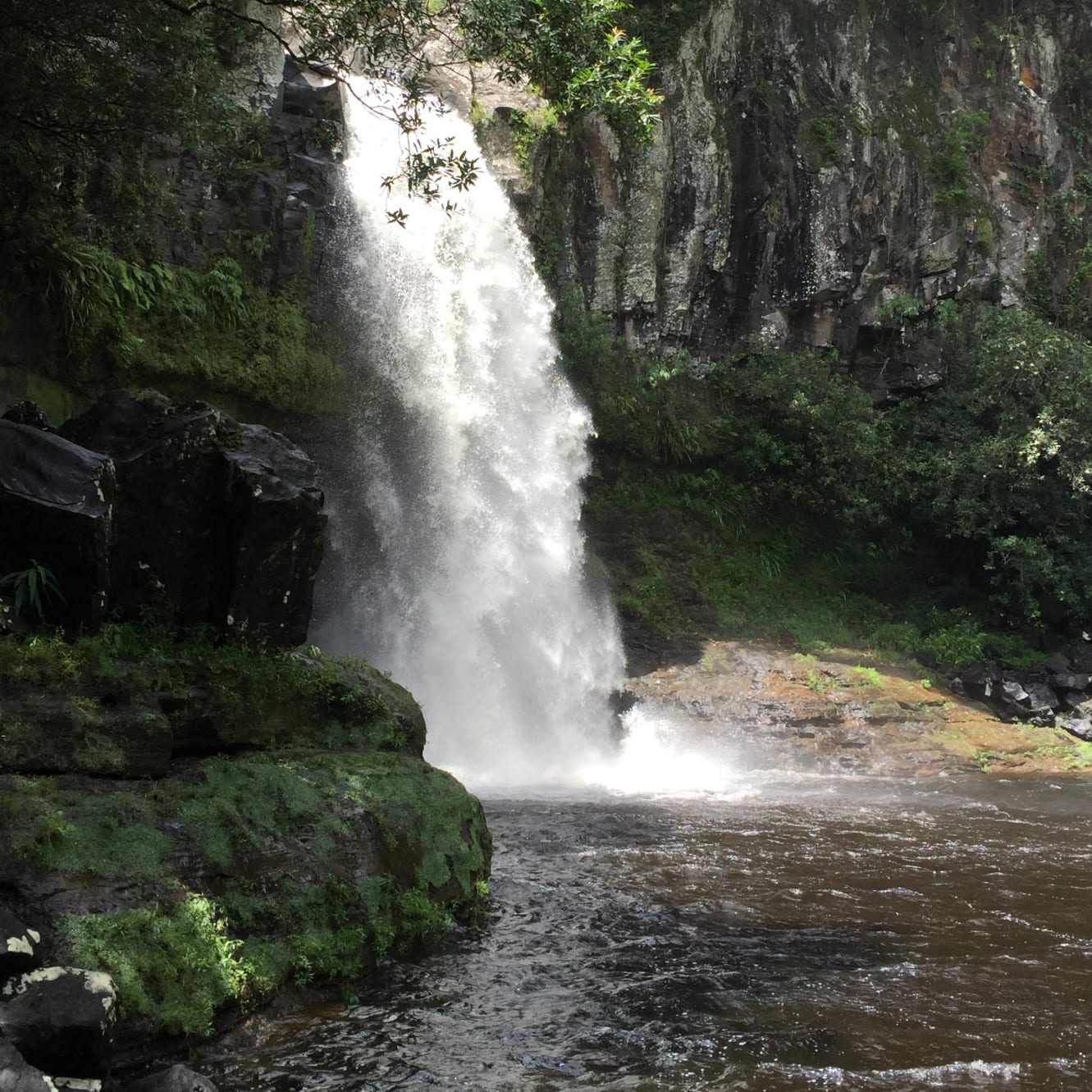 Rivière du Mât et baignades en cascades