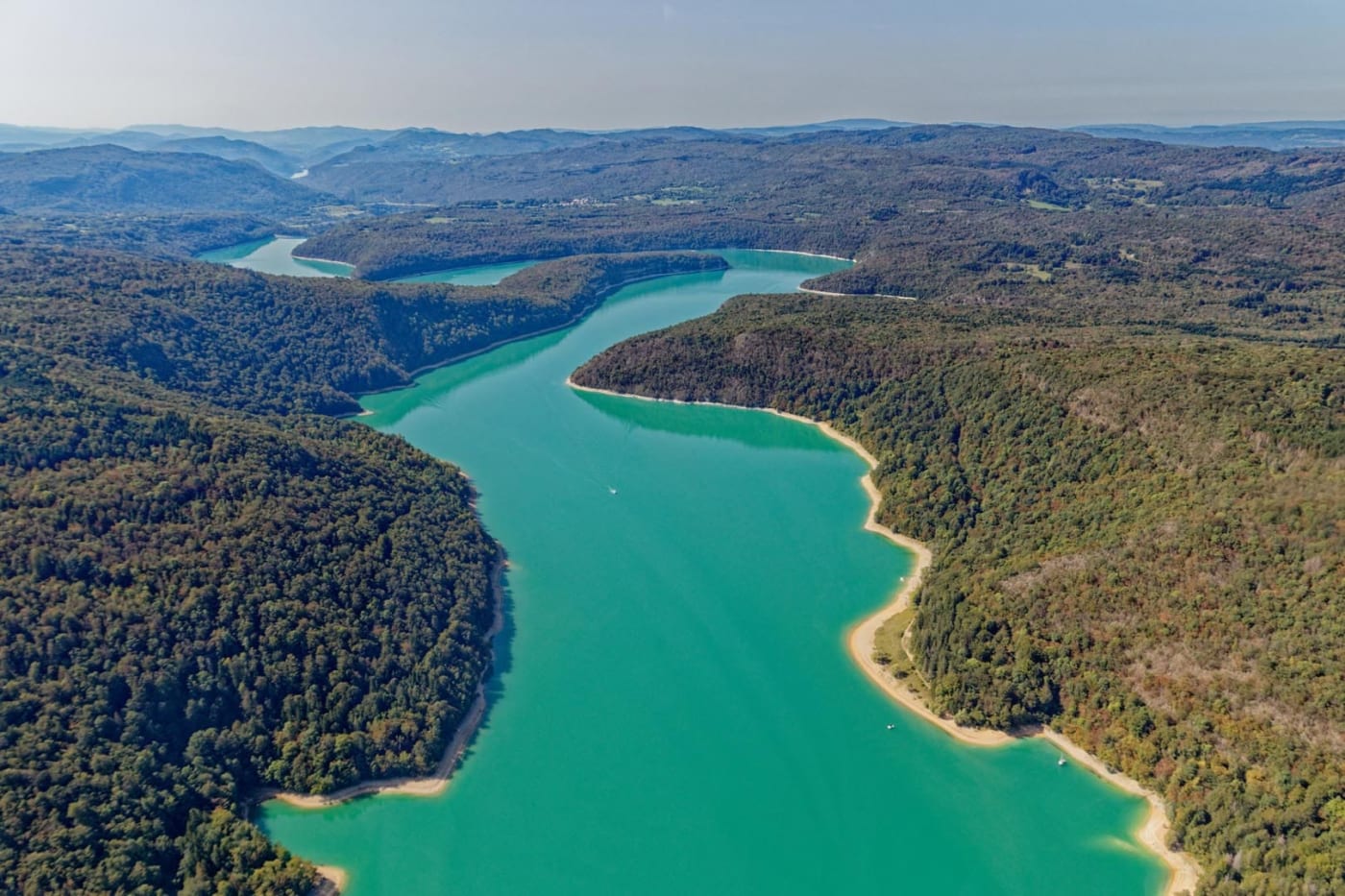 Randonnée dans le Jura (39) et découverte du lac des Vouglans