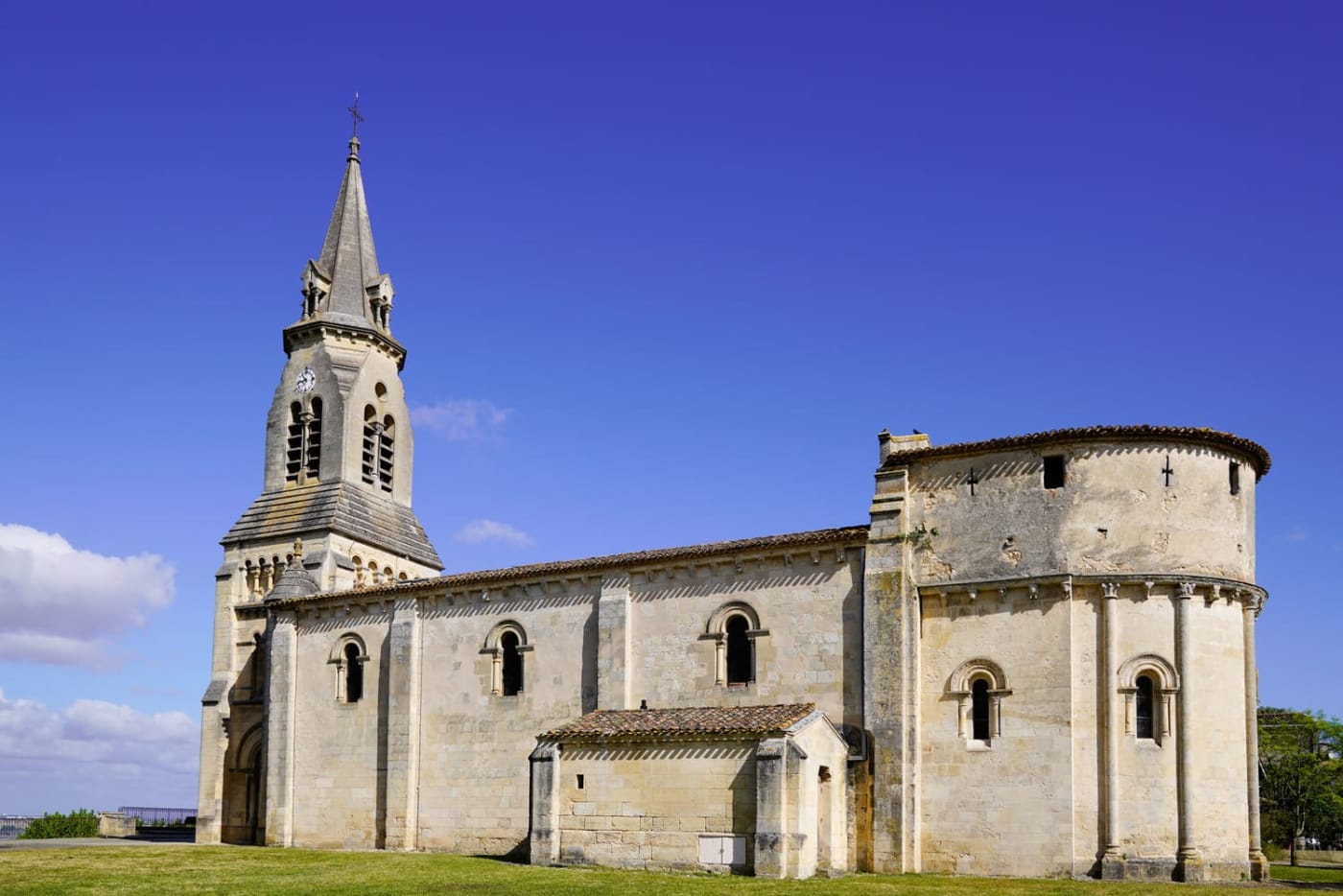 L'église Saint-Siméon de Bouliac, à côté de Bordeaux