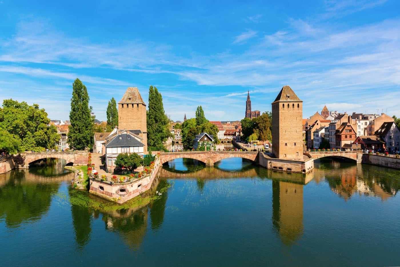 Randonnée ponts couverts de Strasbourg : petits ponts et tours fortifiées