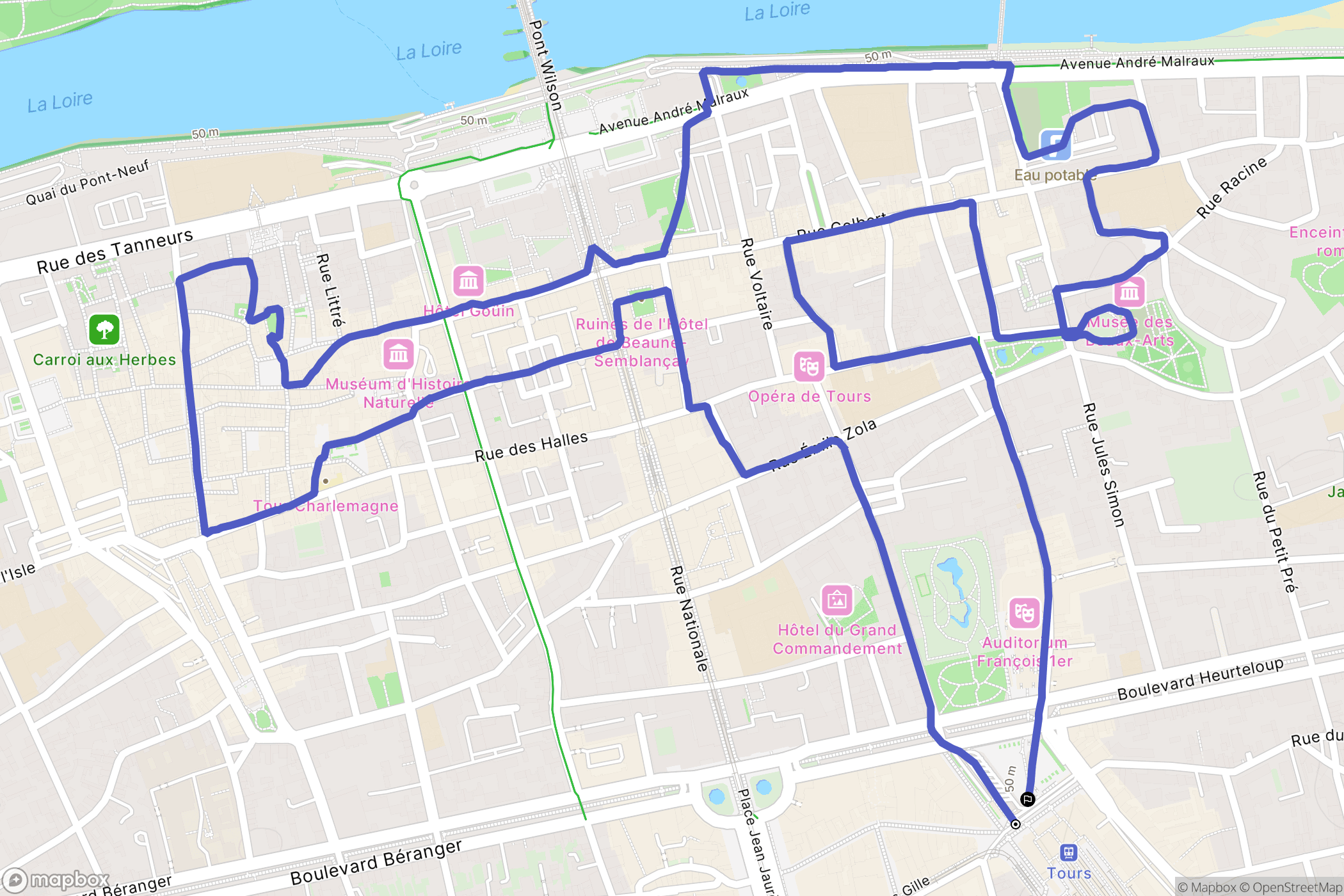 Tours : carte du parcours de randonnée - France