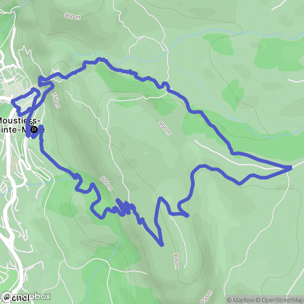 Moustiers-Sainte-Marie: routekaart voor buitenactiviteiten - France