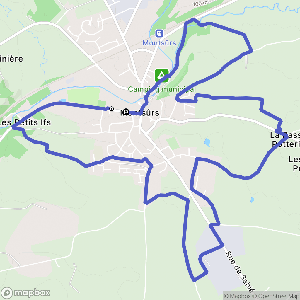 Montsûrs : carte du parcours de randonnée - France