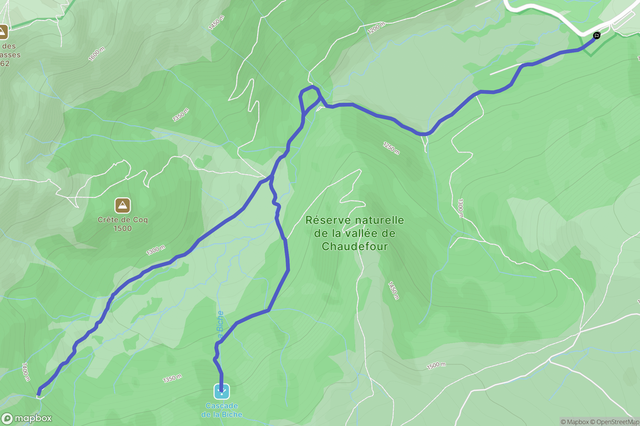 Chambon-sur-Lac: routekaart voor buitenactiviteiten - France