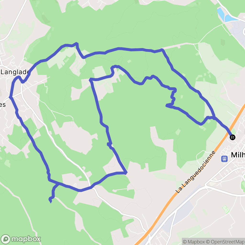 Milhaud : carte du parcours de randonnée - France