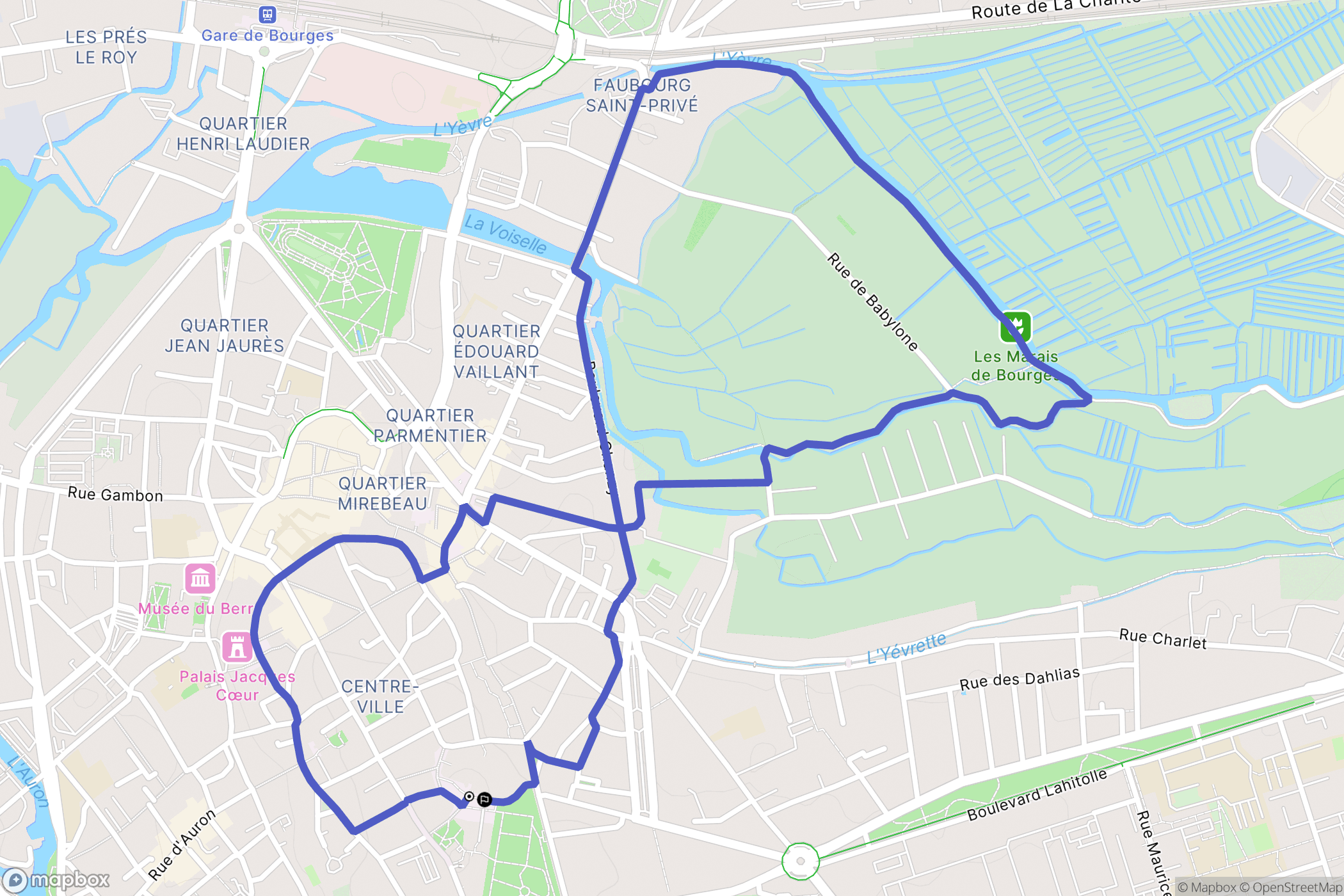Bourges: routekaart voor buitenactiviteiten - France