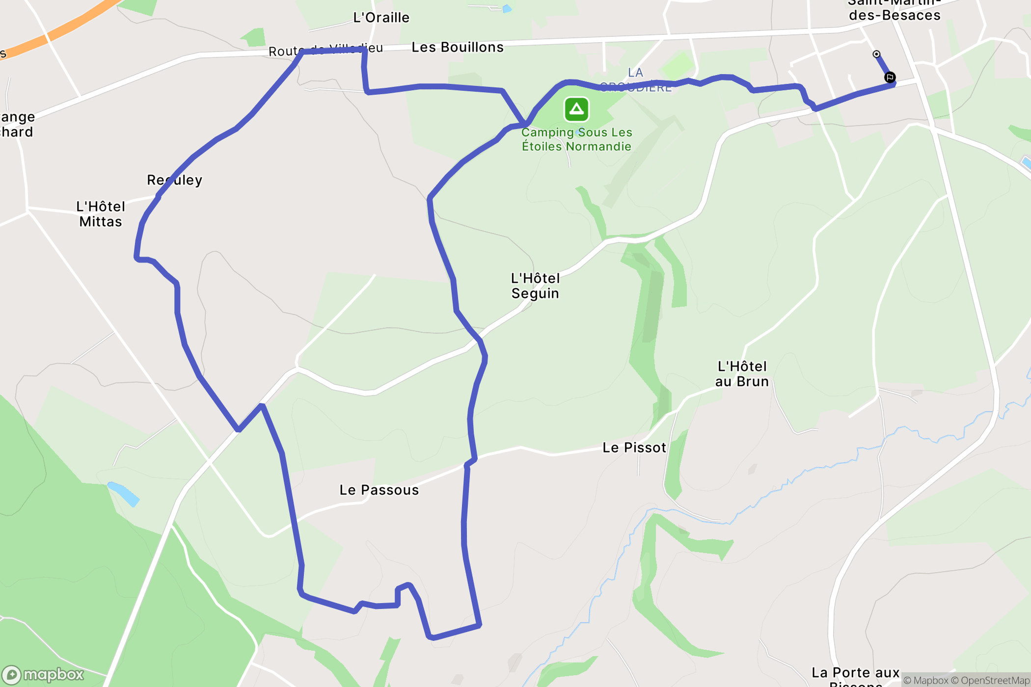 Souleuvre en Bocage (Saint-Martin-des-Besaces) : carte du parcours de randonnée - France
