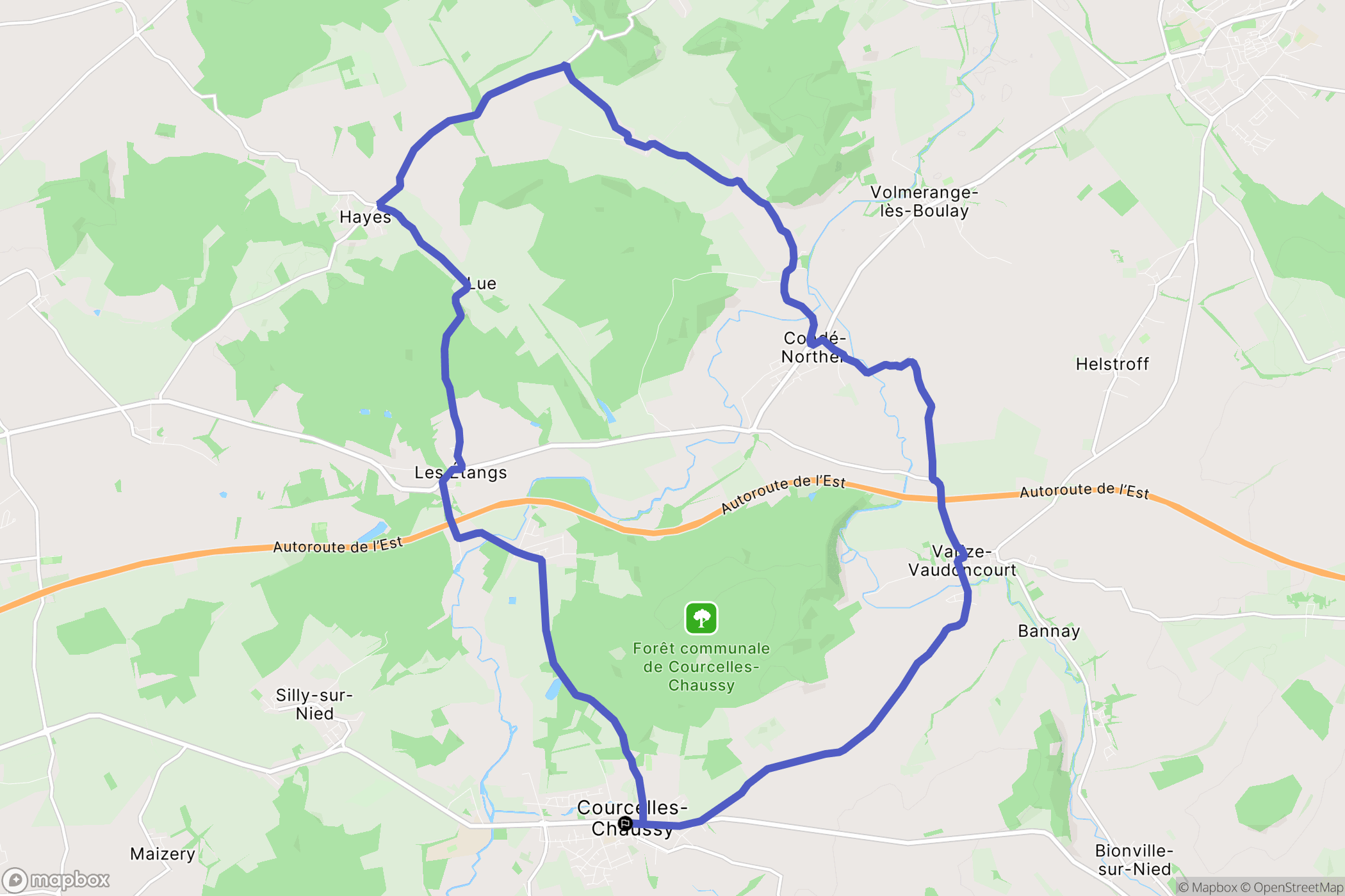 Courcelles-Chaussy : carte du parcours de randonnée - France