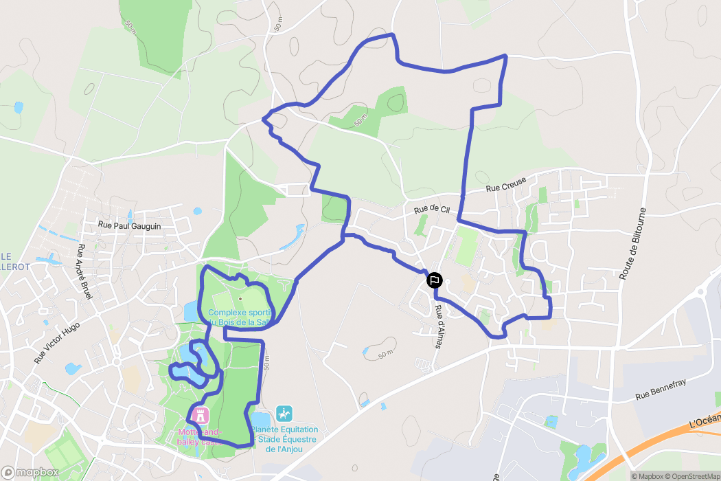 Verrières-en-Anjou: routekaart voor buitenactiviteiten - France