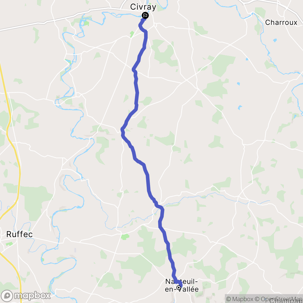 Nanteuil-en-Vallée : carte du parcours de randonnée - France