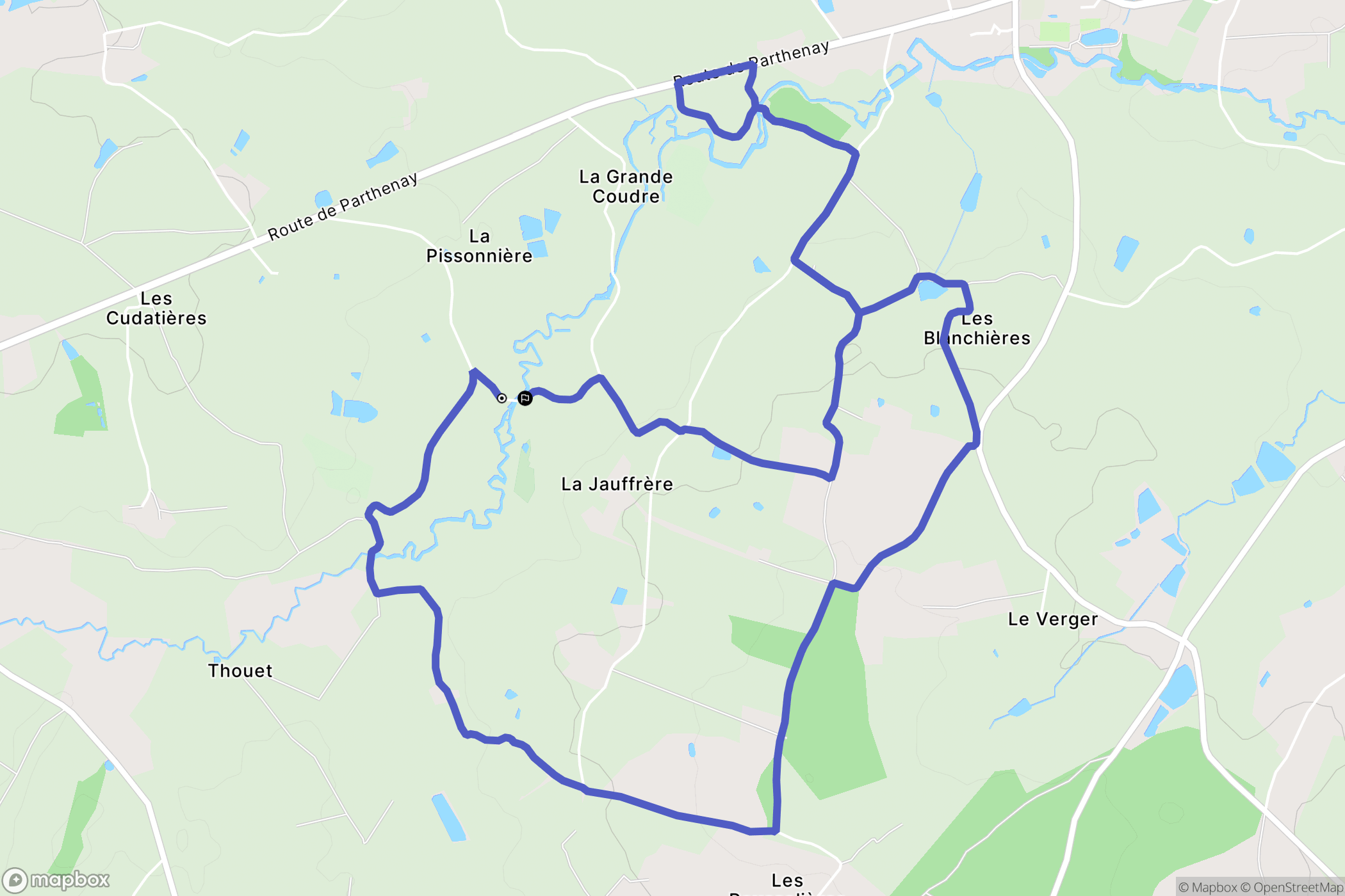 Azay-sur-Thouet : carte du parcours de randonnée - France