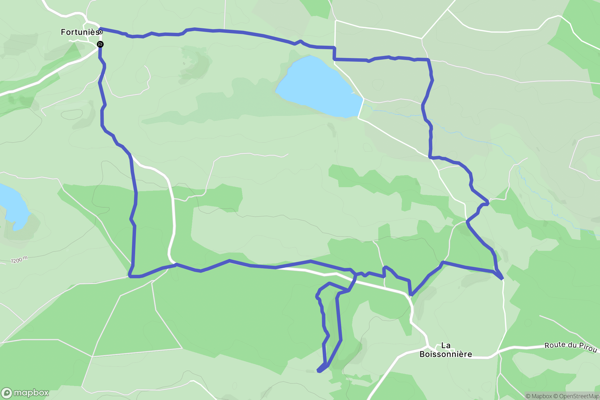 Dienne : carte du parcours de randonnée - France