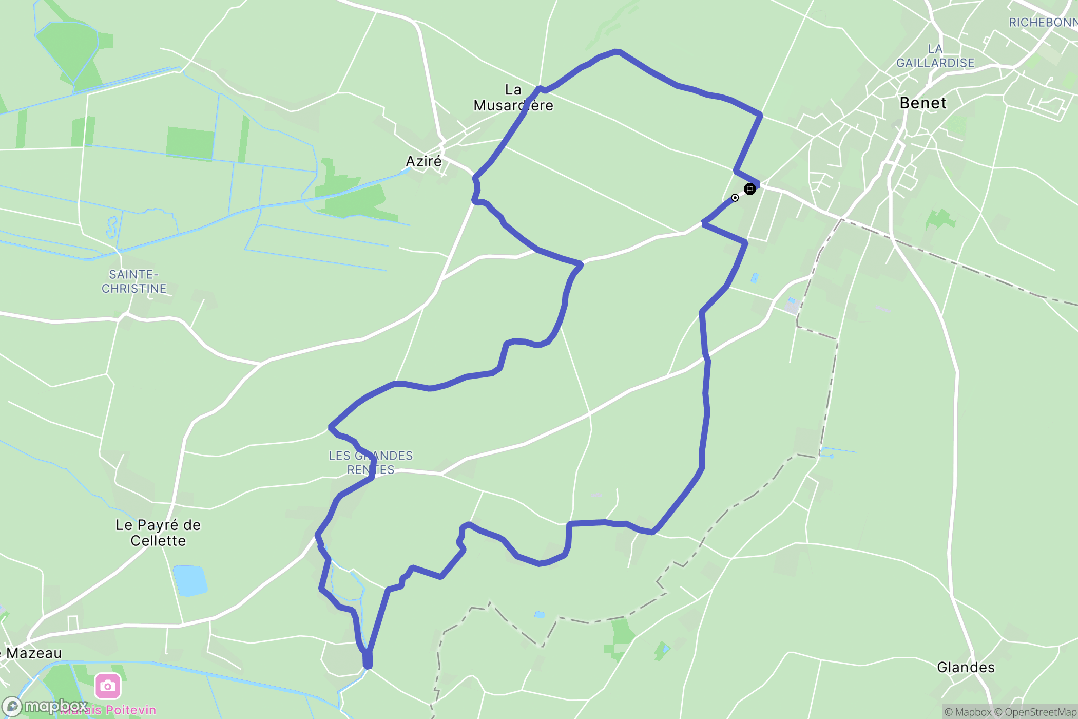 Benet : carte du parcours de randonnée - France
