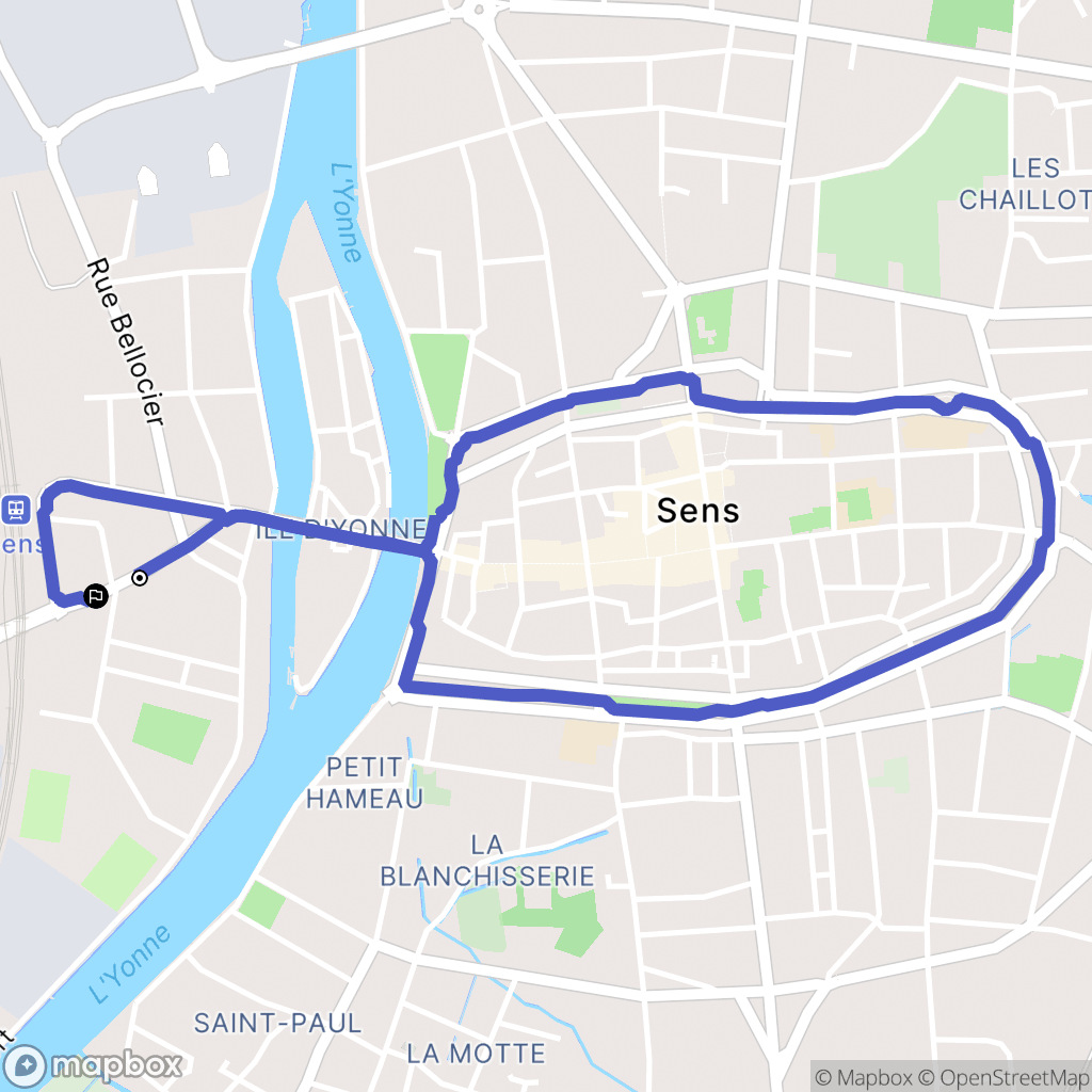 Sens : carte du parcours de randonnée - France