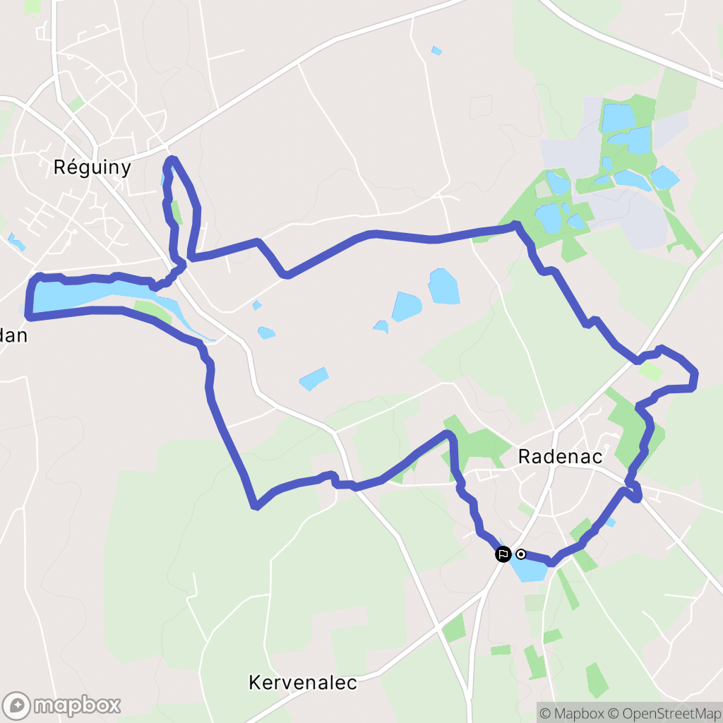 Radenac : carte du parcours de randonnée - France