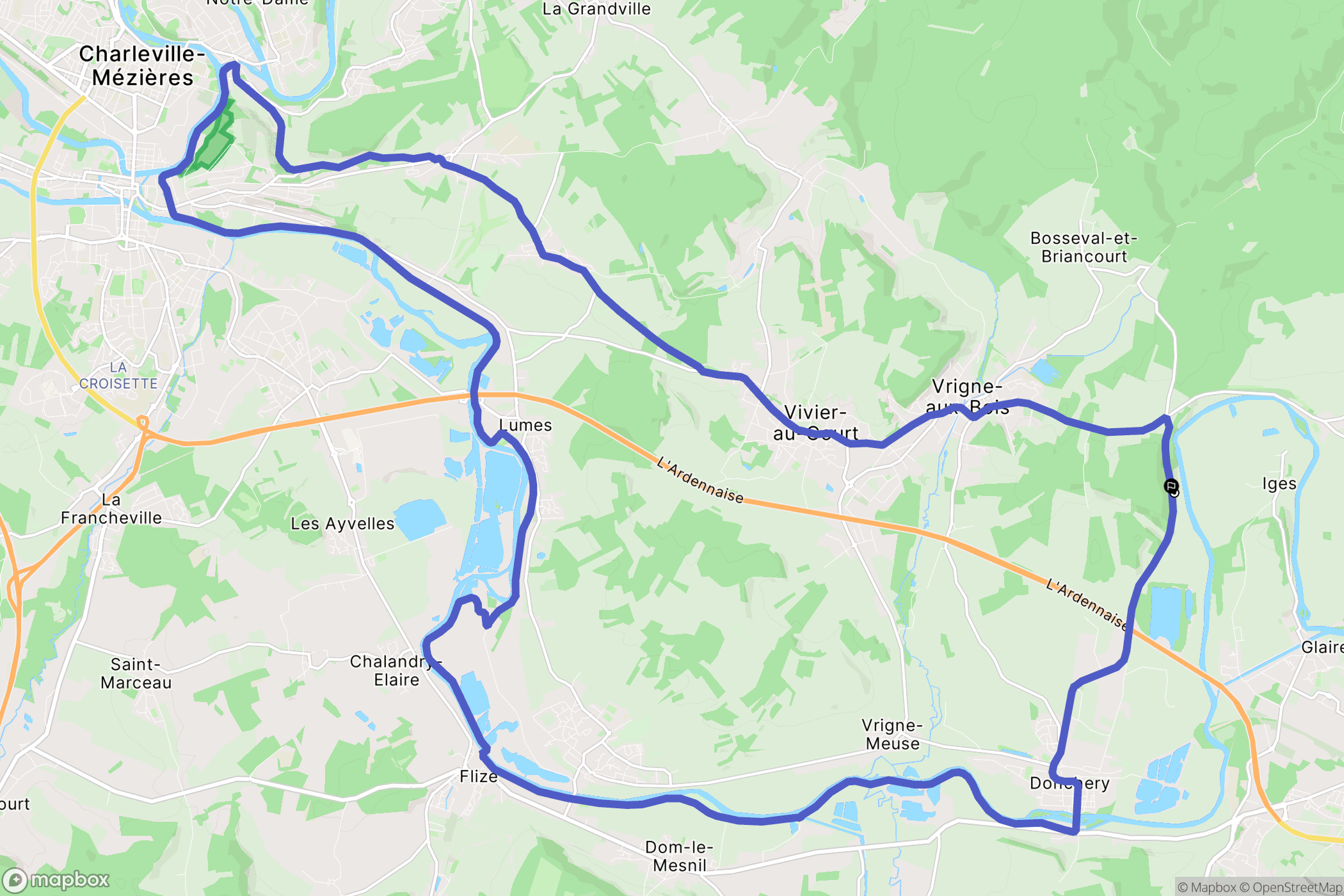 Donchery : carte du parcours de randonnée - France