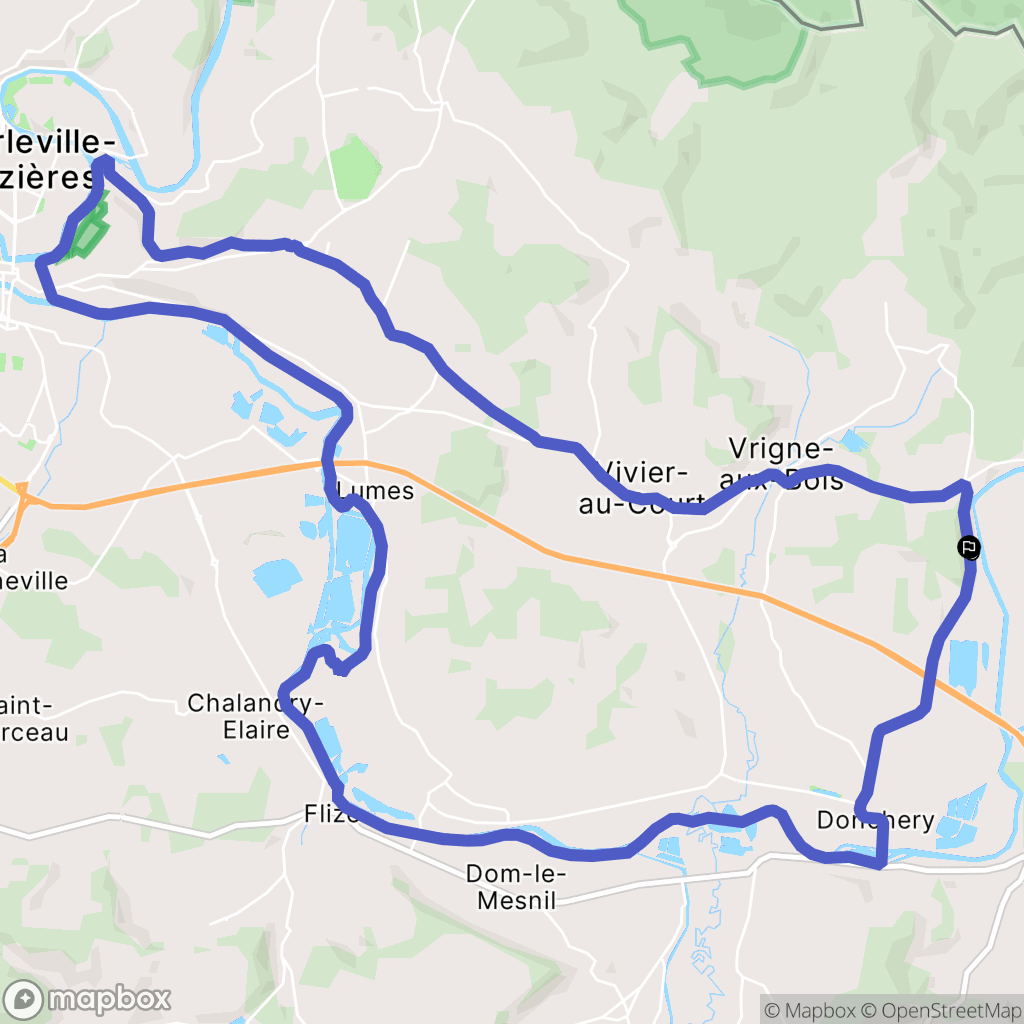 Donchery : carte du parcours de randonnée - France