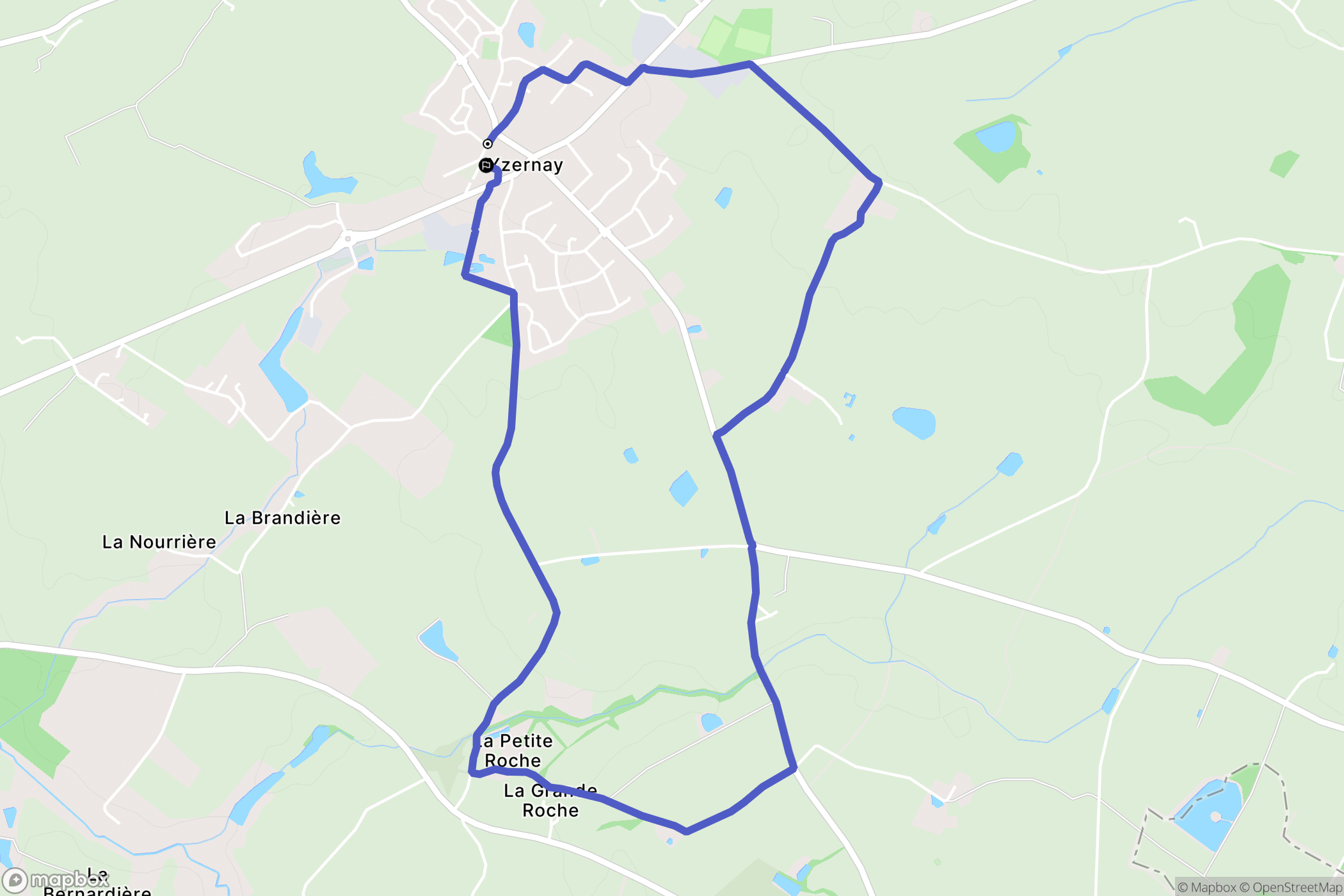 Yzernay : carte du parcours de randonnée - France