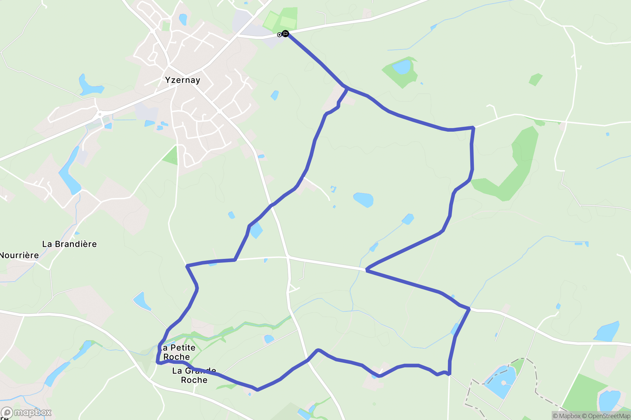 Yzernay : carte du parcours de randonnée - France