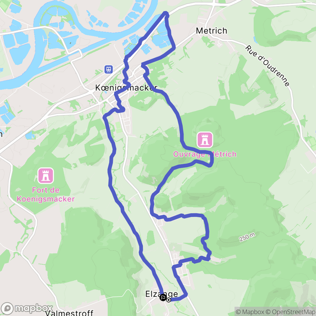 Elzange : carte du parcours de randonnée - France