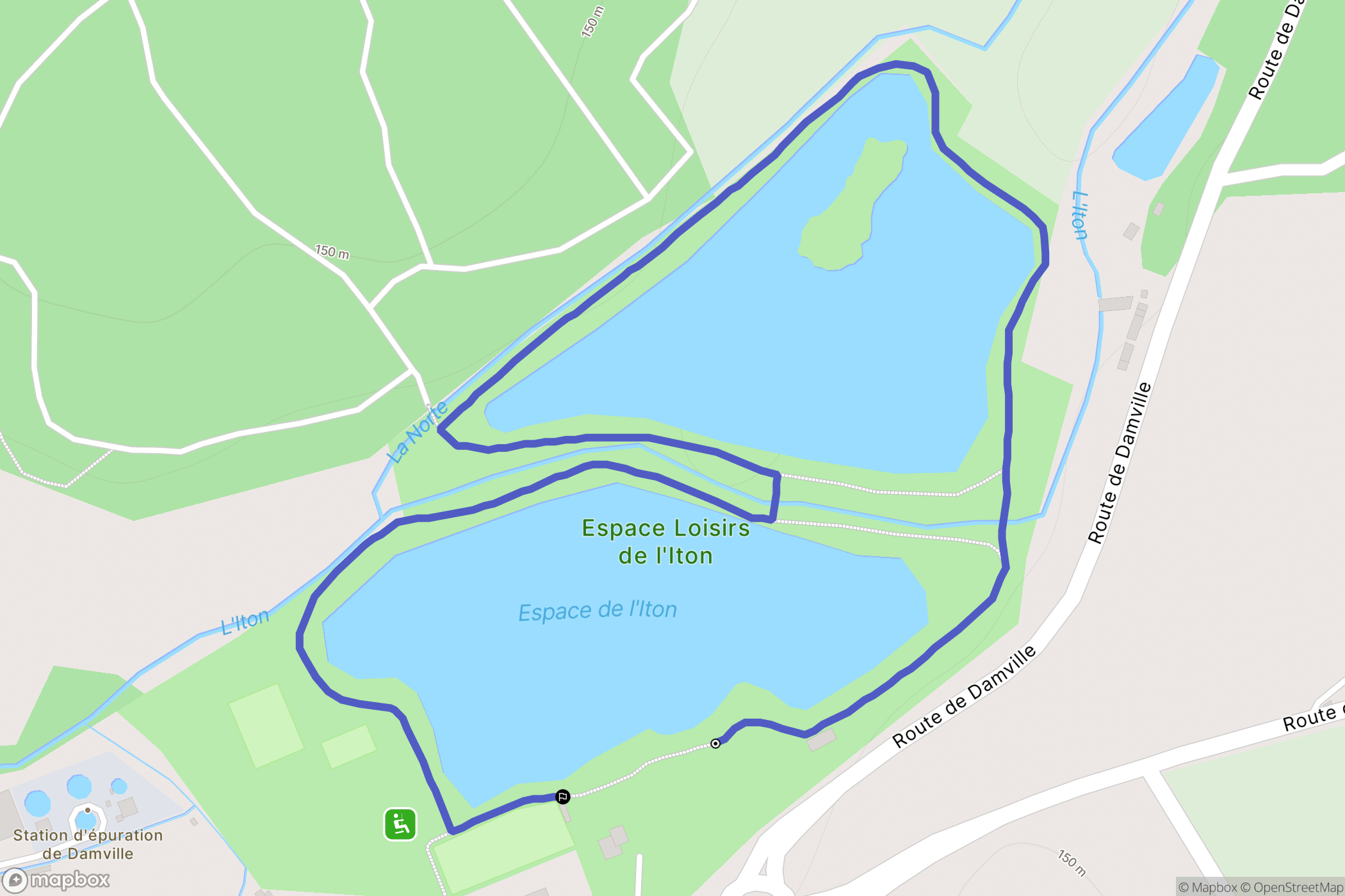 Mesnils-sur-Iton: routekaart voor buitenactiviteiten - France
