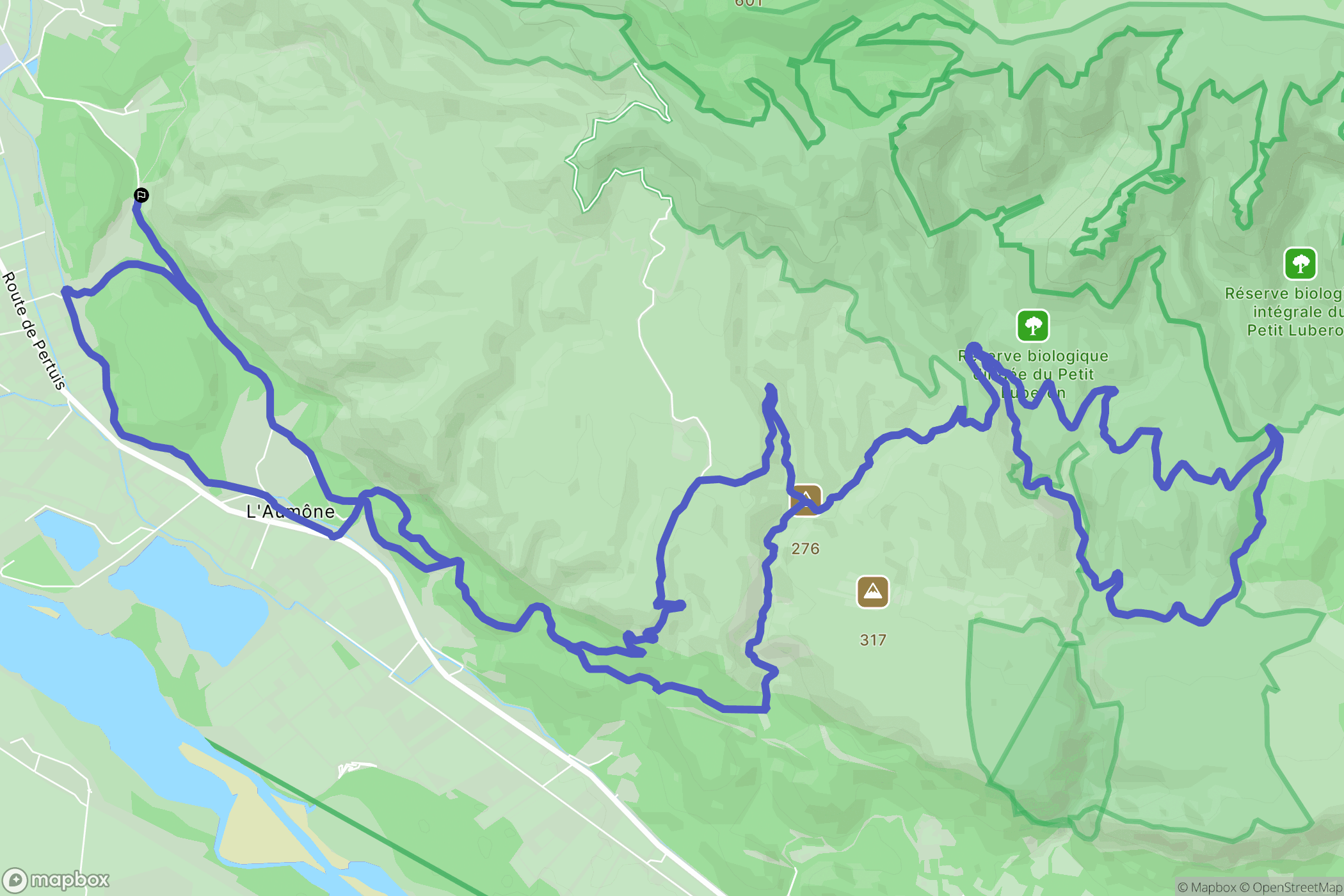 Cheval-Blanc : carte du parcours de randonnée - France