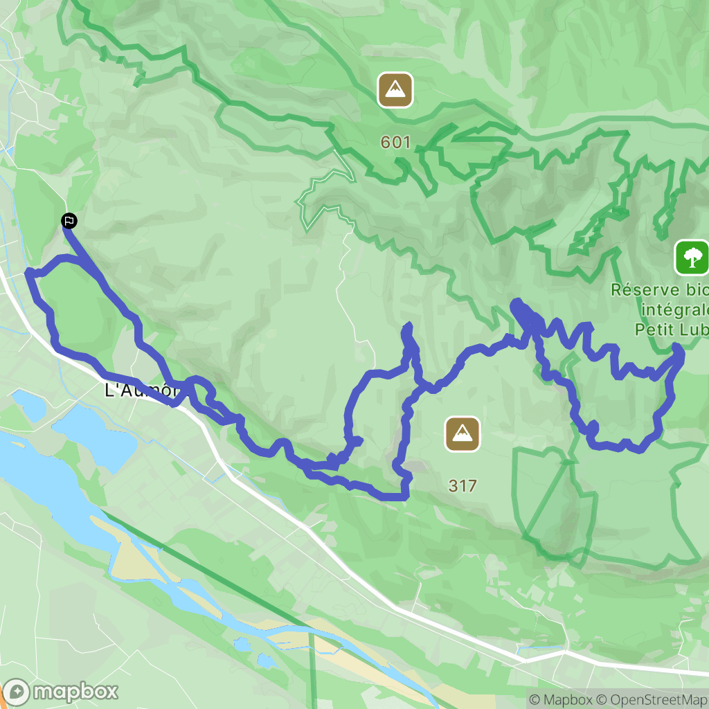 Cheval-Blanc : carte du parcours de randonnée - France
