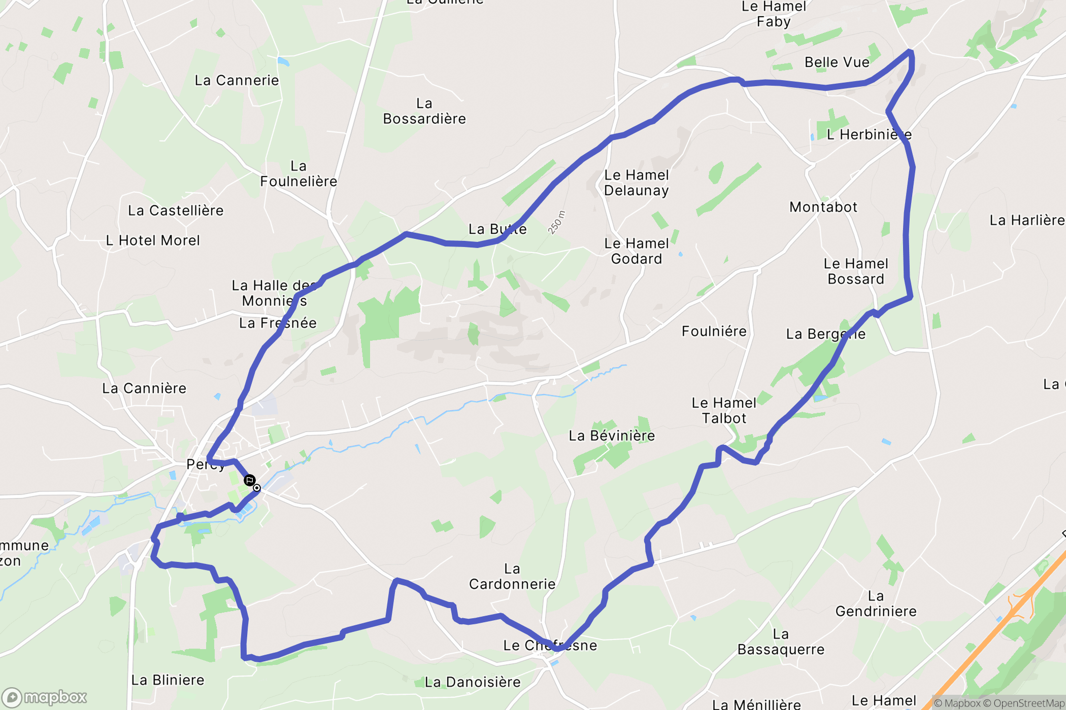 Percy-en-Normandie : carte du parcours de randonnée - France