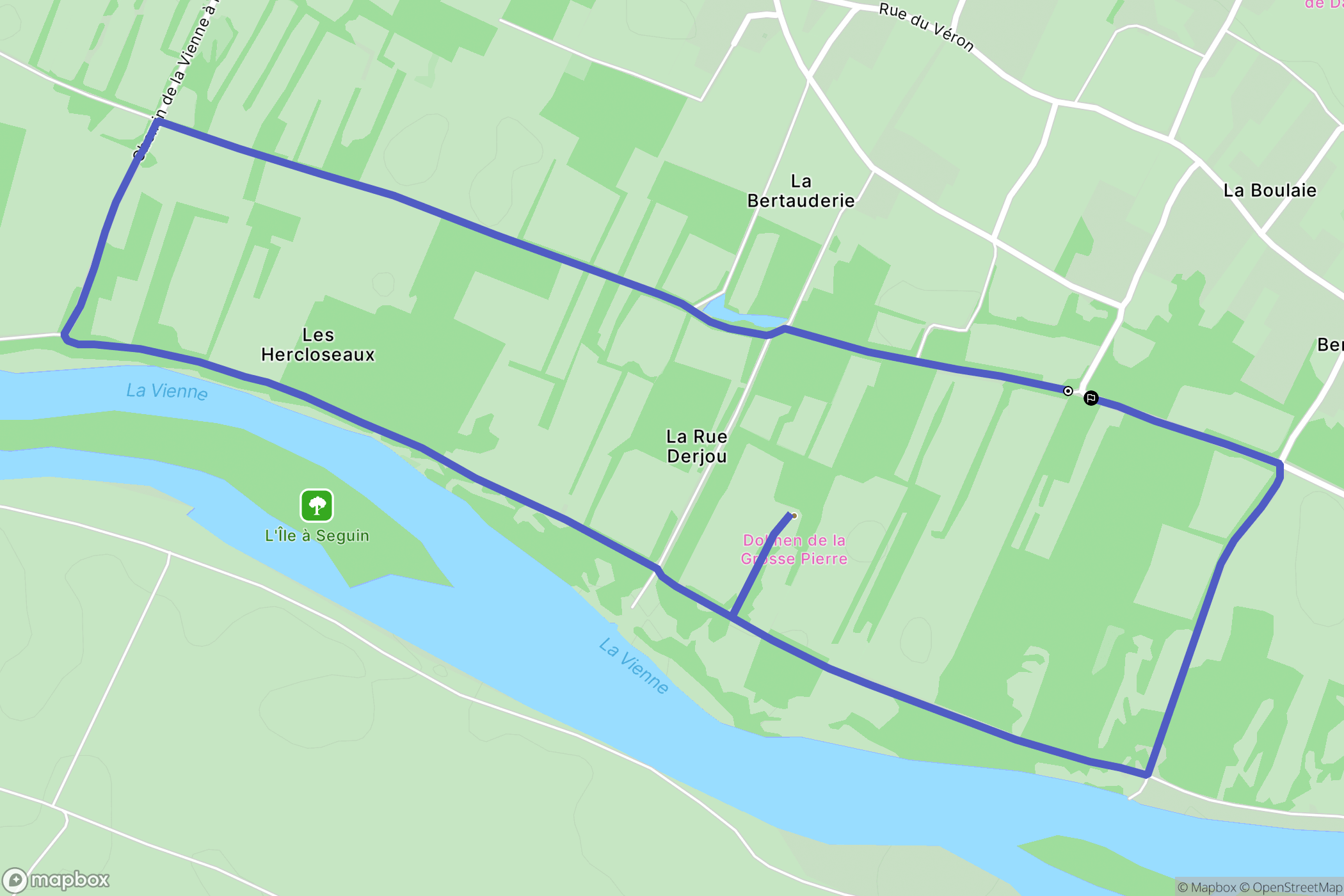 Beaumont-en-Véron : carte du parcours de randonnée - France