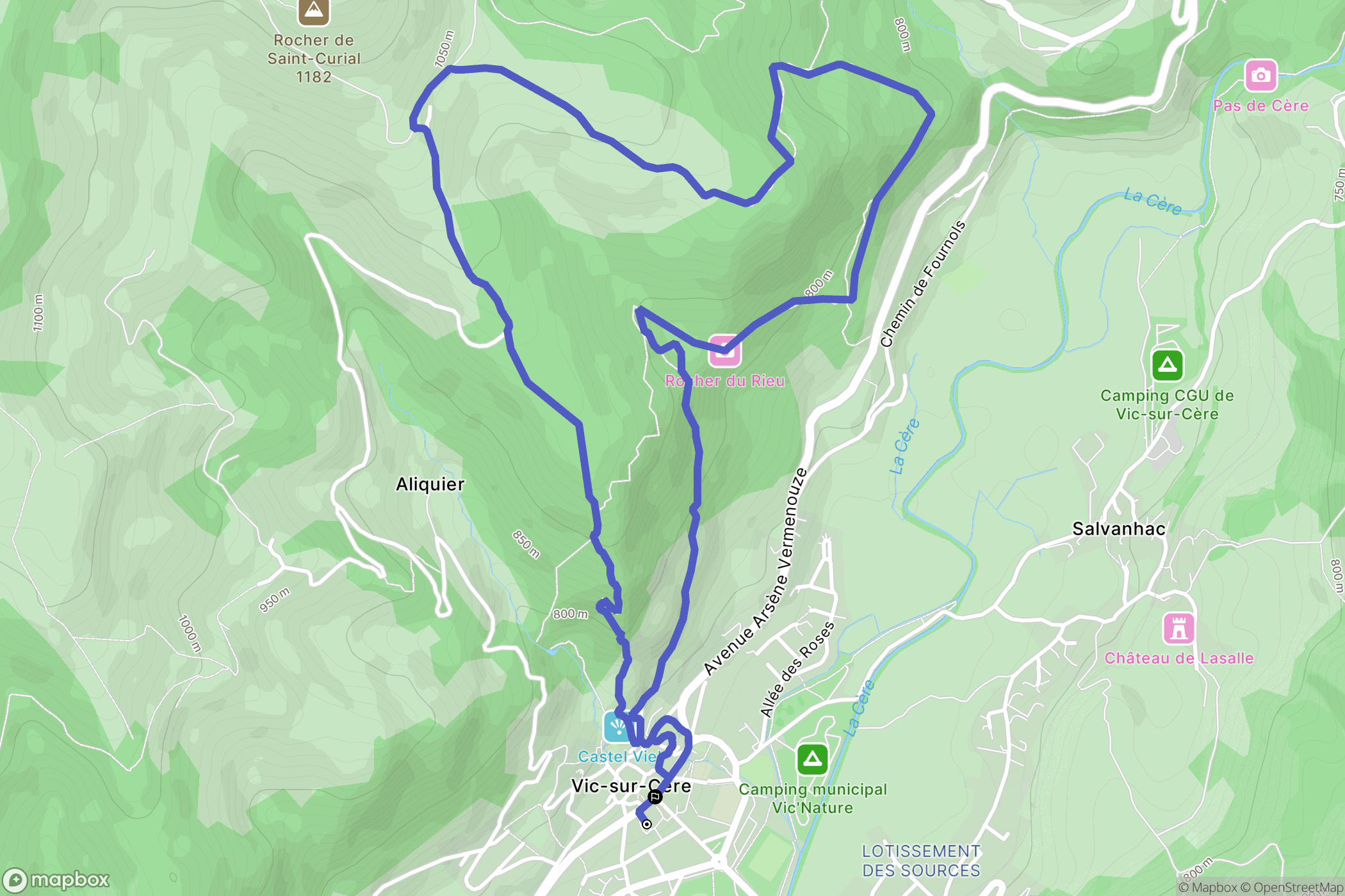Vic-sur-Cère: routekaart voor buitenactiviteiten - France