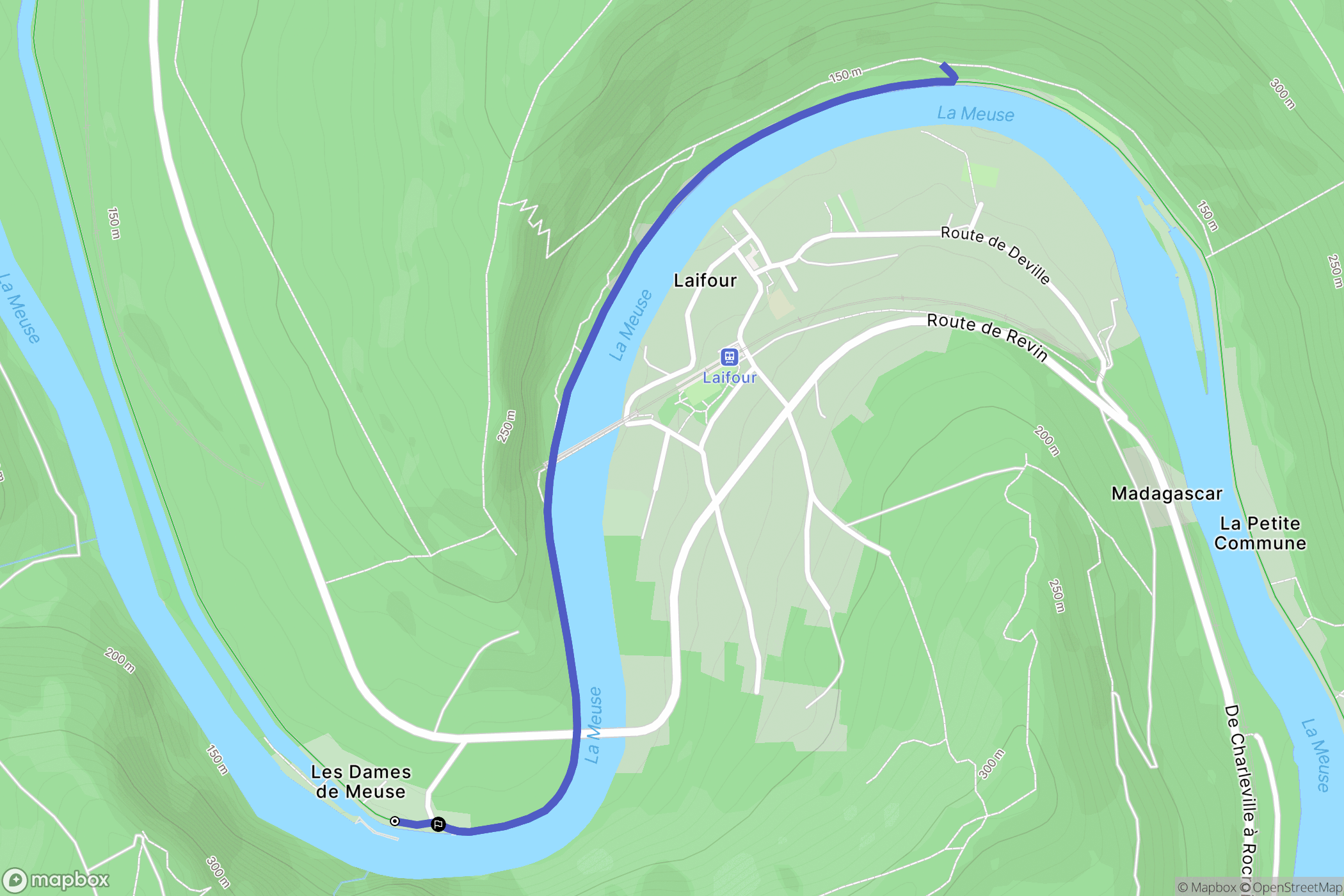 Revin : carte du parcours de randonnée - France