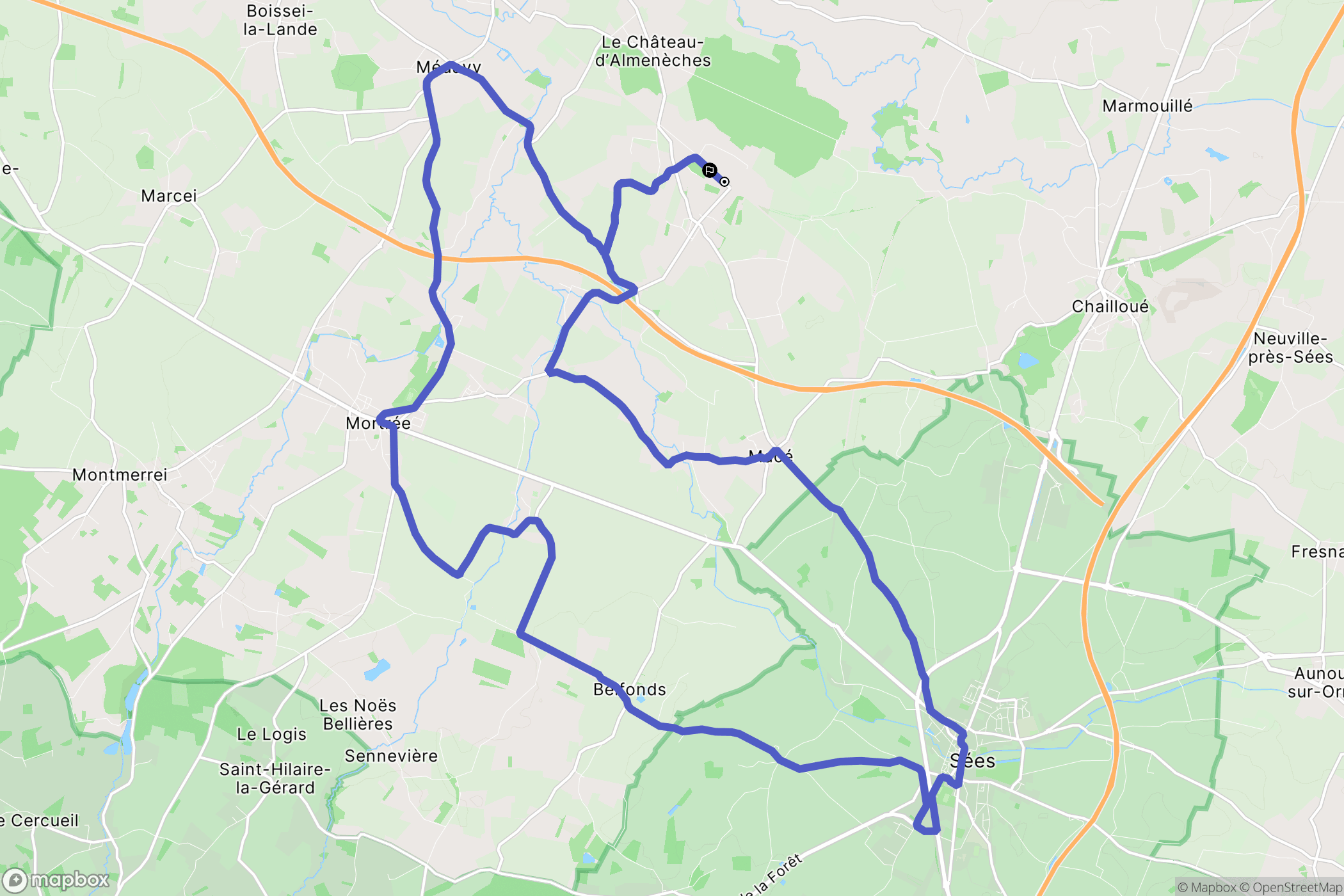 Le Château-d'Almenêches : carte du parcours de randonnée - France
