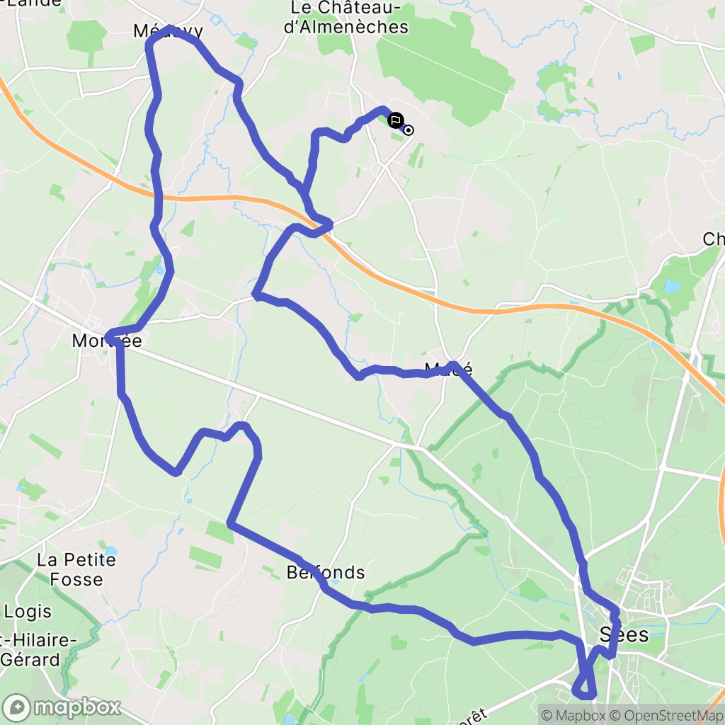 Le Château-d'Almenêches : carte du parcours de randonnée - France