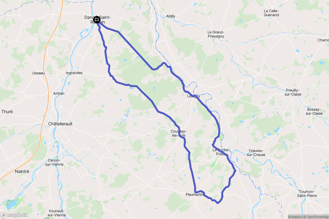 Dangé-Saint-Romain : carte du parcours de randonnée - France