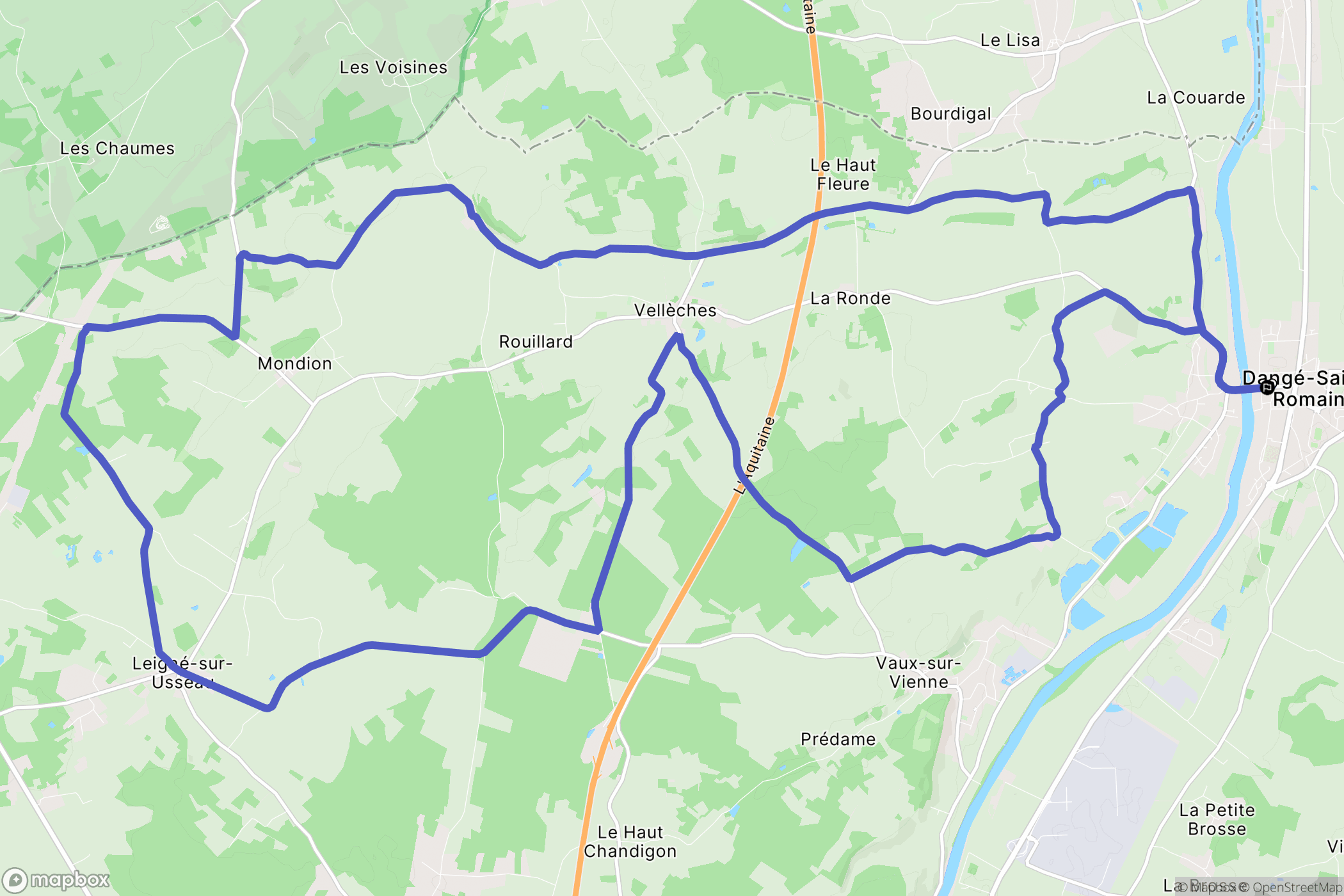 Dangé-Saint-Romain : carte du parcours de randonnée - France