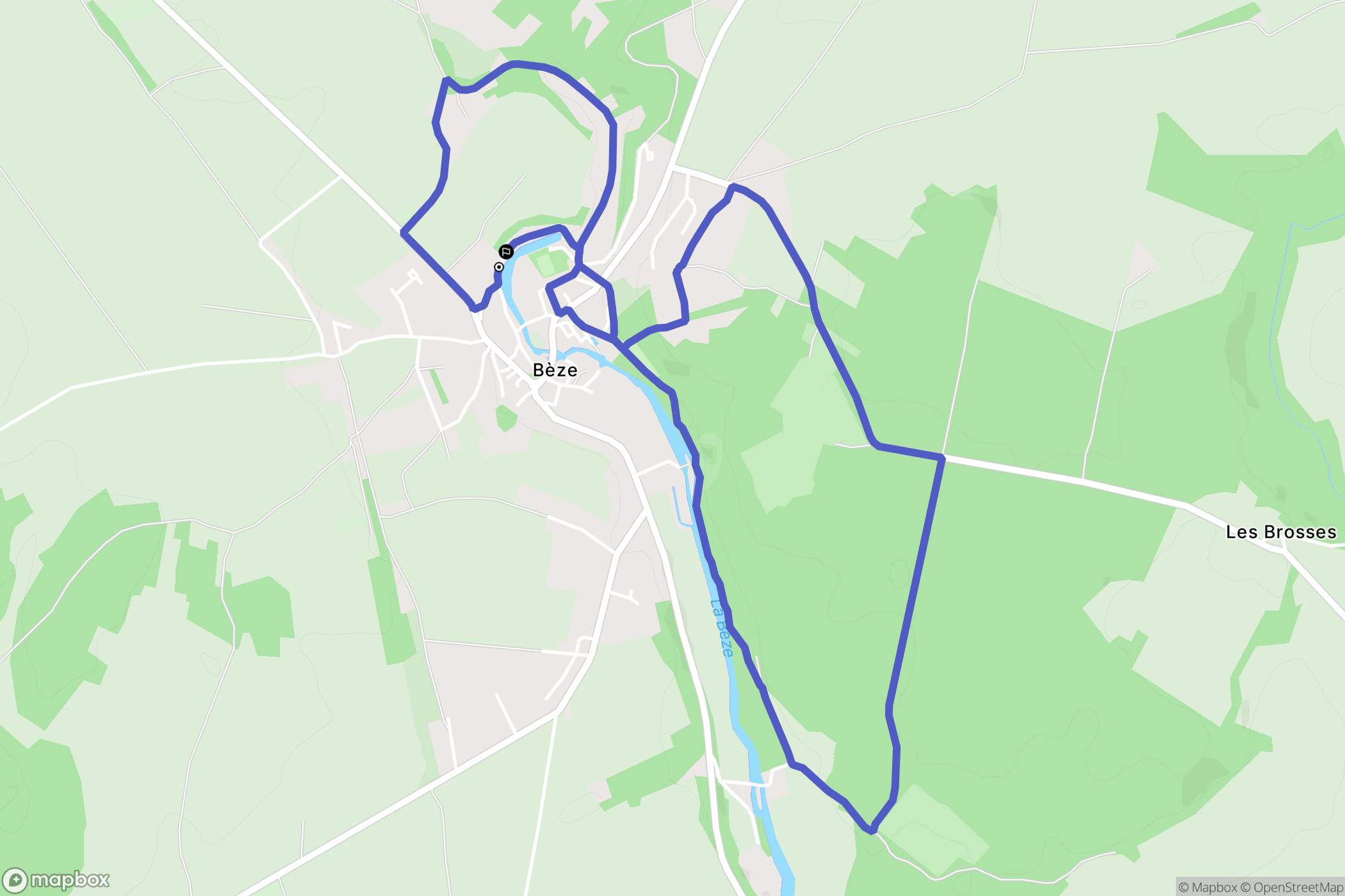 Bèze : carte du parcours de randonnée - France