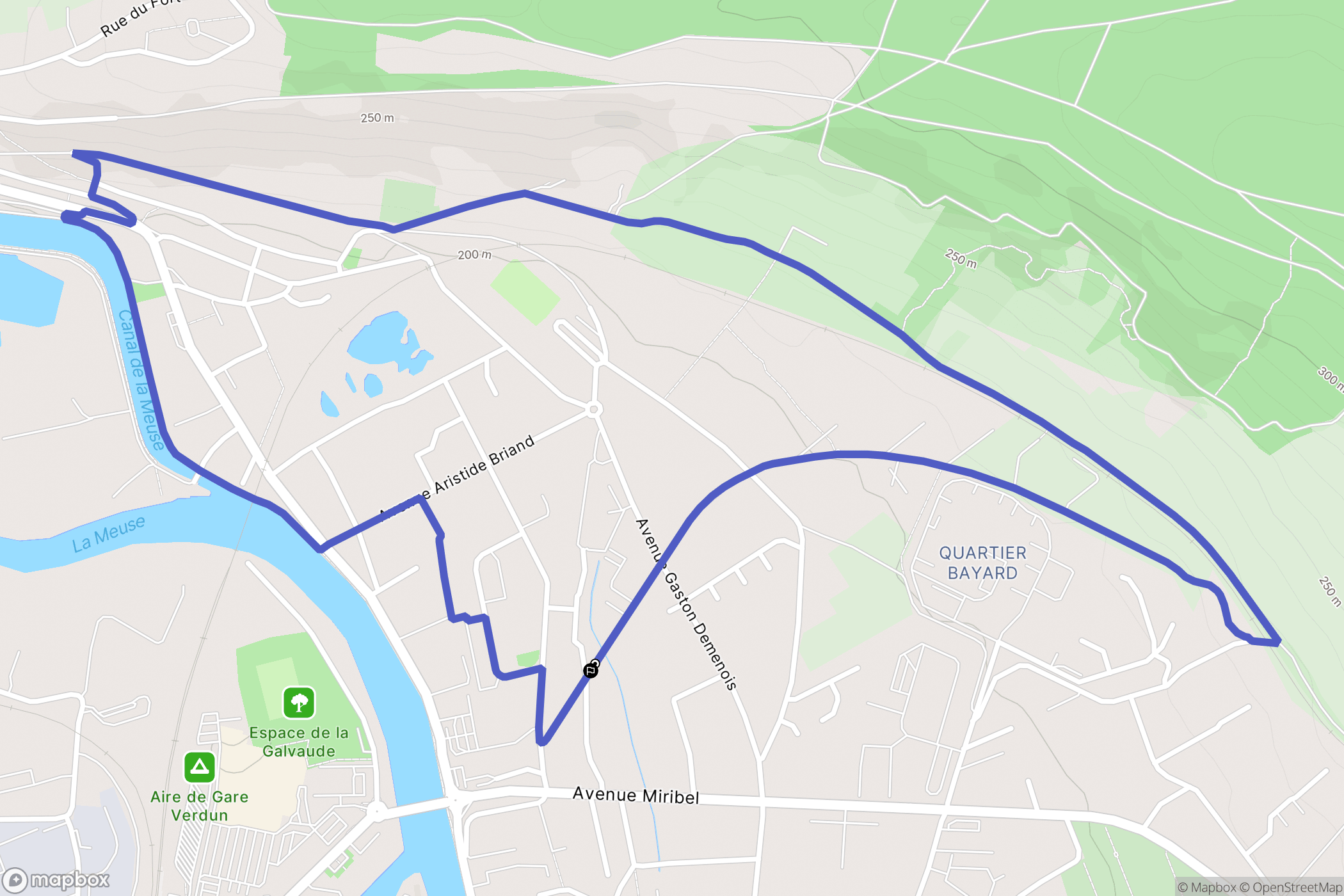Belleville-sur-Meuse : carte du parcours de randonnée - France